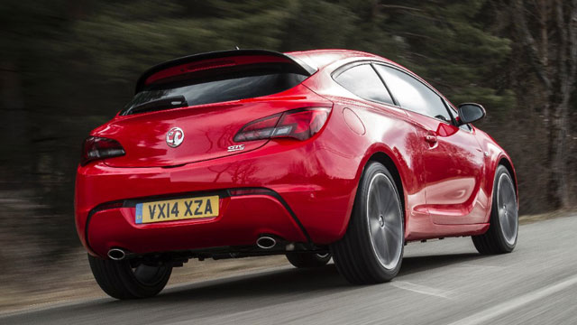 Vauxhall_Astra_GTC_10