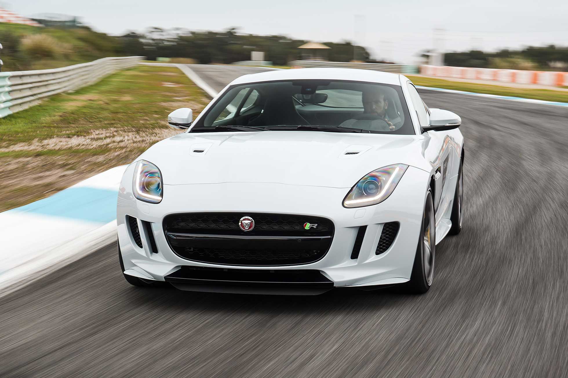 Jaguar F-Type AWD