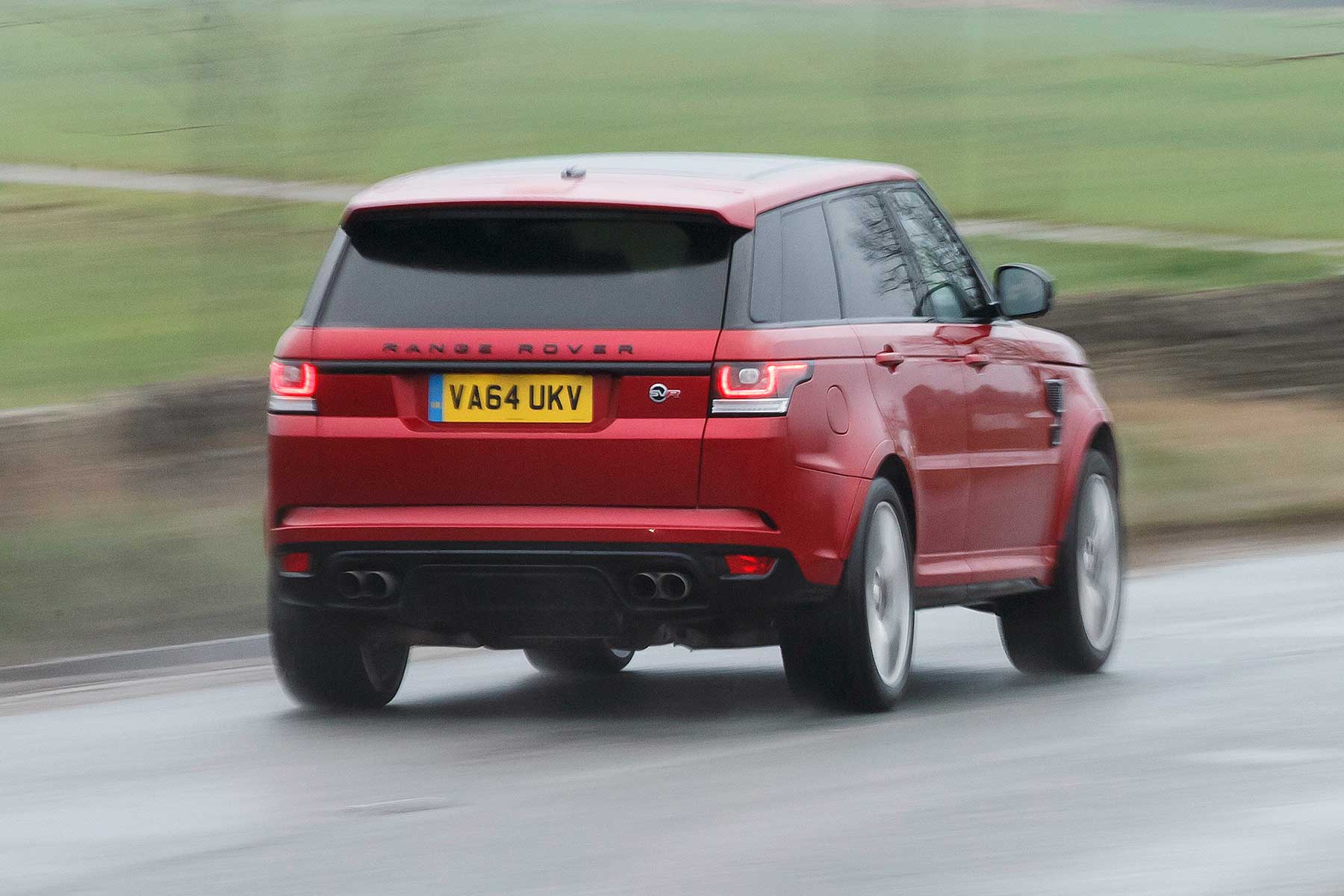 Range Rover Sport SVR 2015