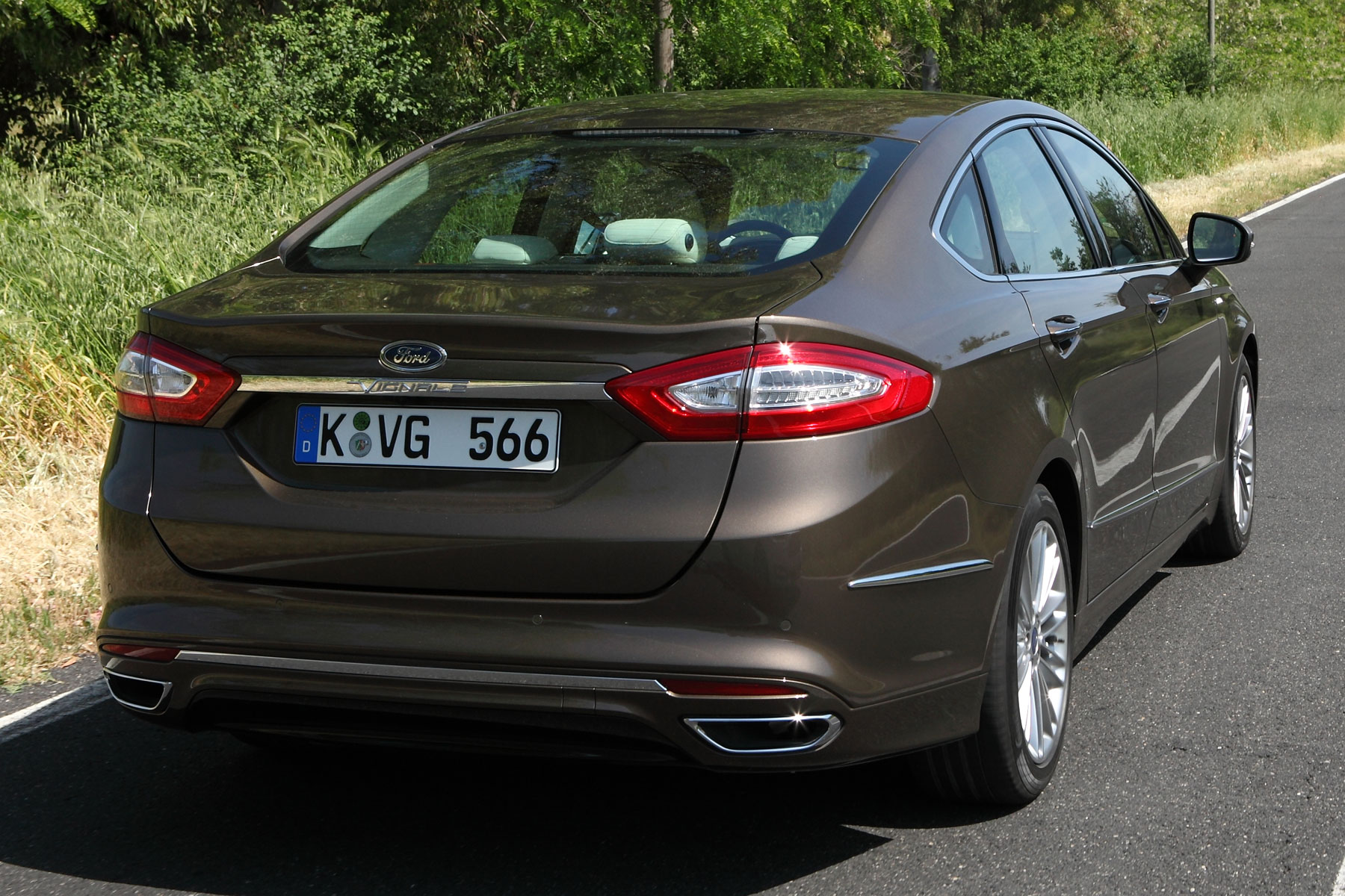 3_Mondeo_Vignale