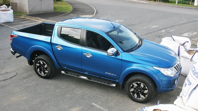 08_Mitsubishi_L200