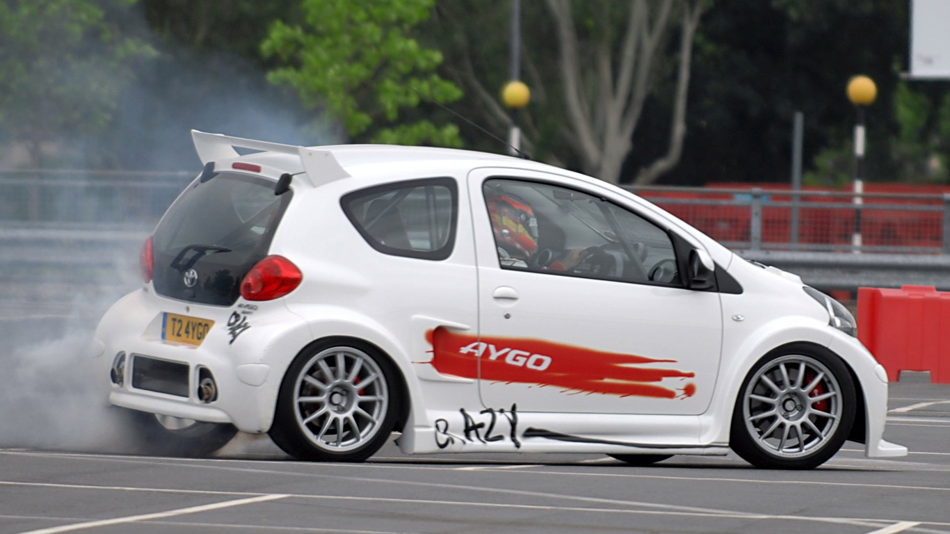 Toyota Aygo Crazy: Two-Minute Road Test