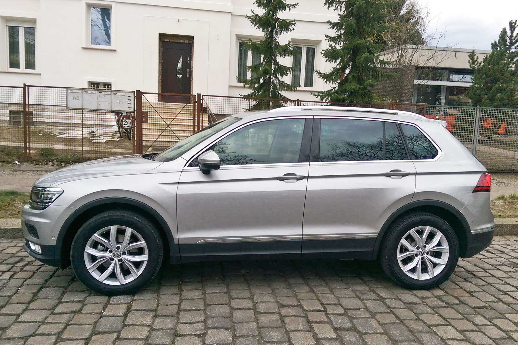 Unlocked: 2016 Volkswagen Tiguan driven on road (and off it)