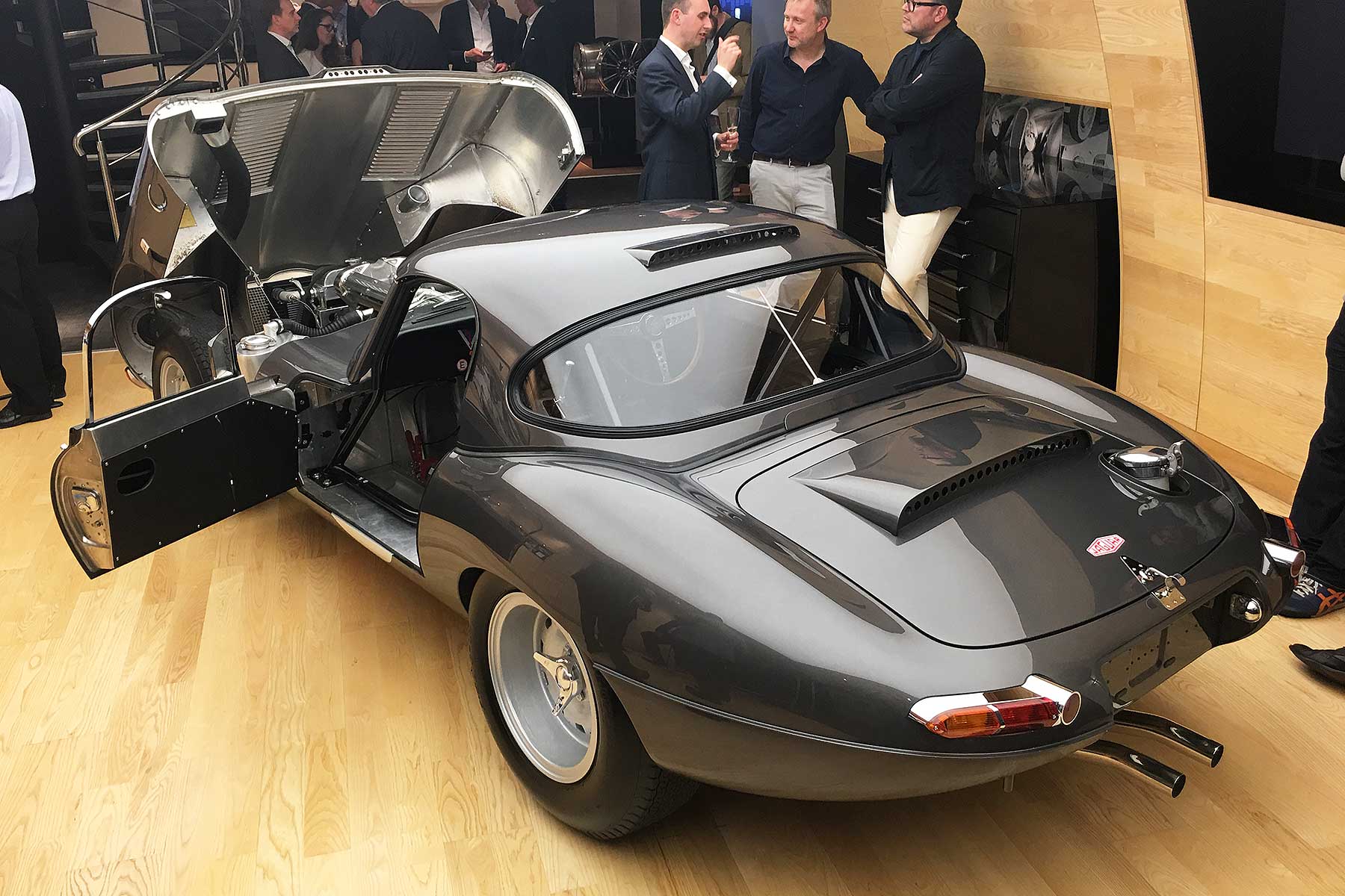 Stratstone Jaguar Lightweight E-type