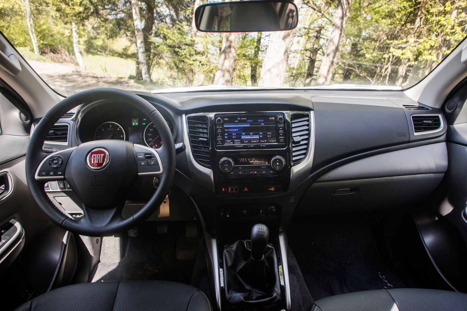 Fiat Fullback interior