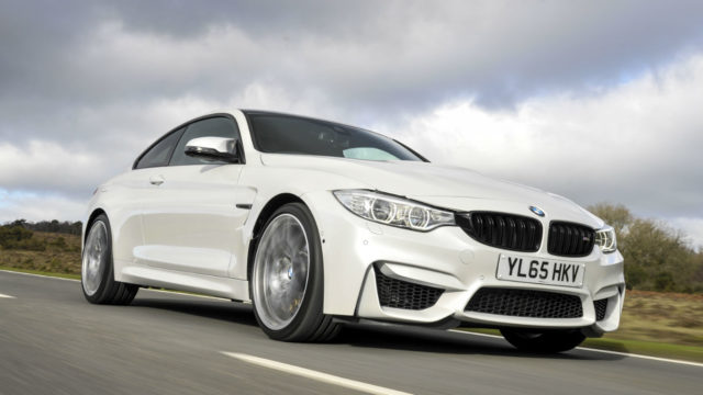 BMW M4 Competition Pack