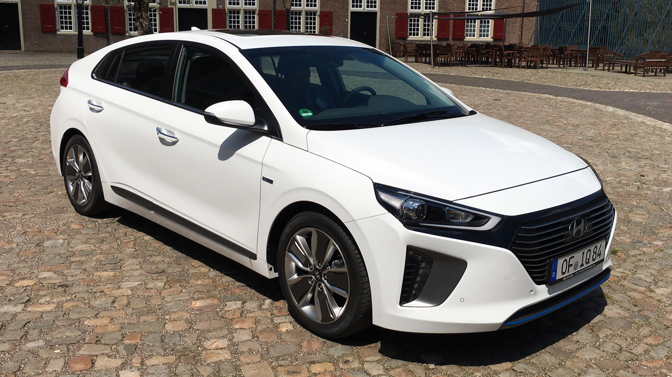 2016 Hyundai Ioniq review: high-tech hybrid/electric car takes on Toyota Prius