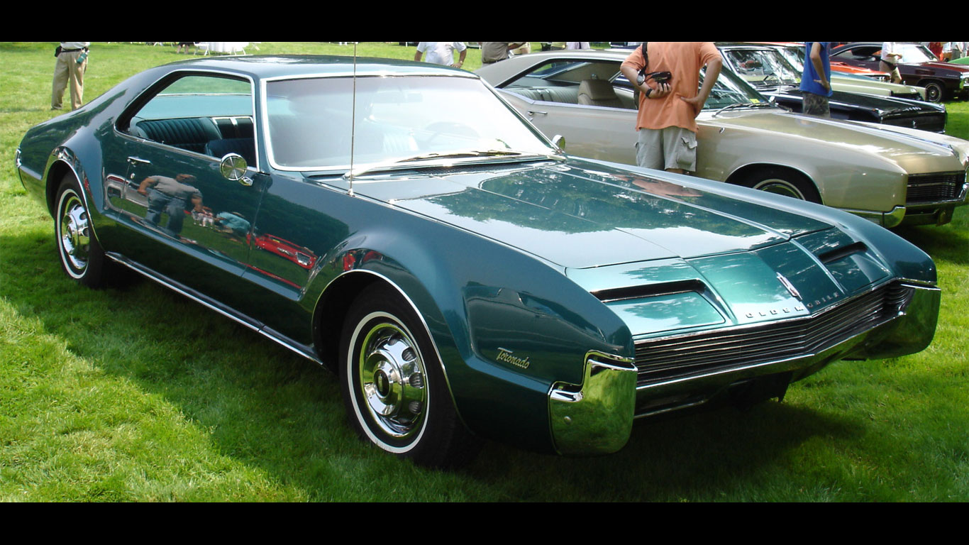 Oldsmobile Toronado