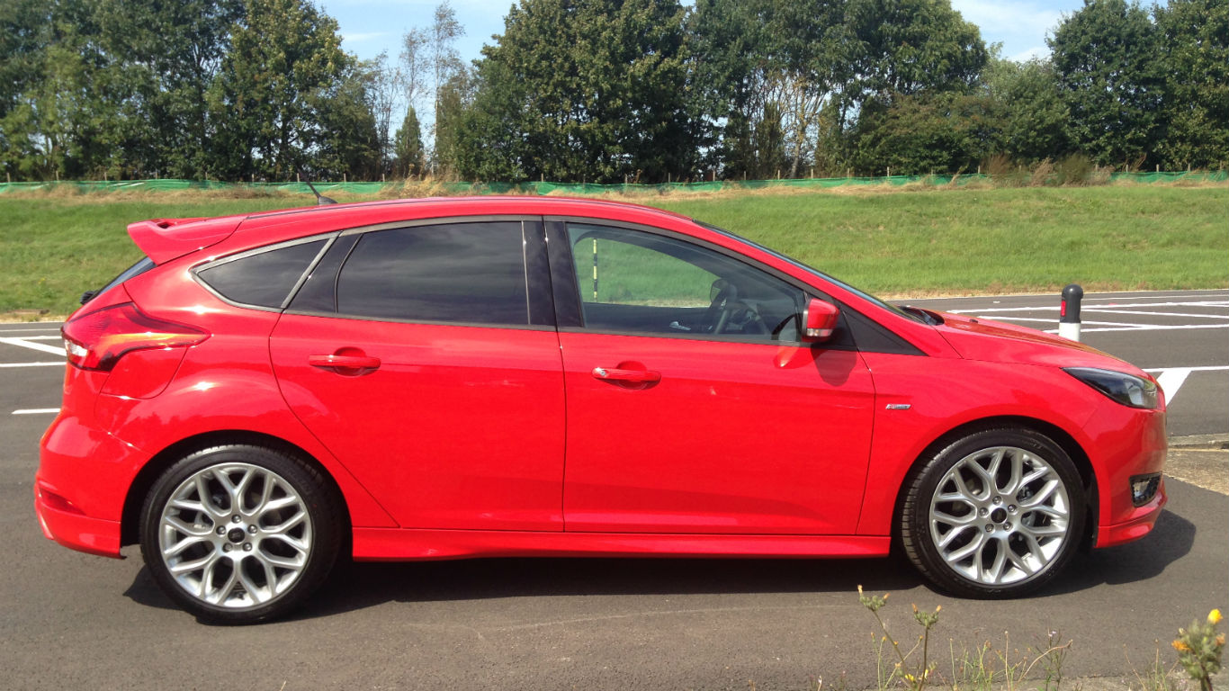 Ford Focus ST-Line: Two-Minute Road Test