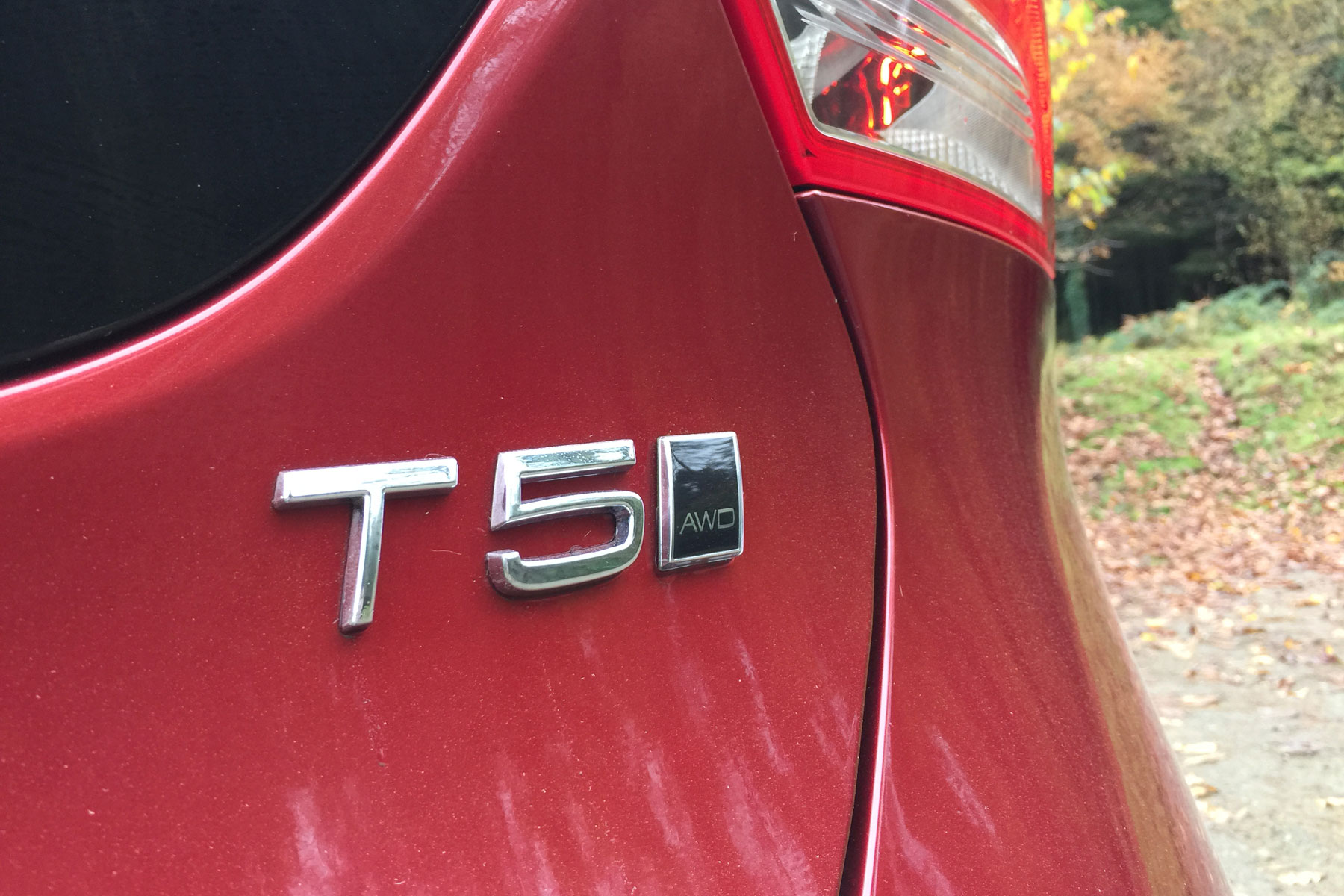 T5 badge