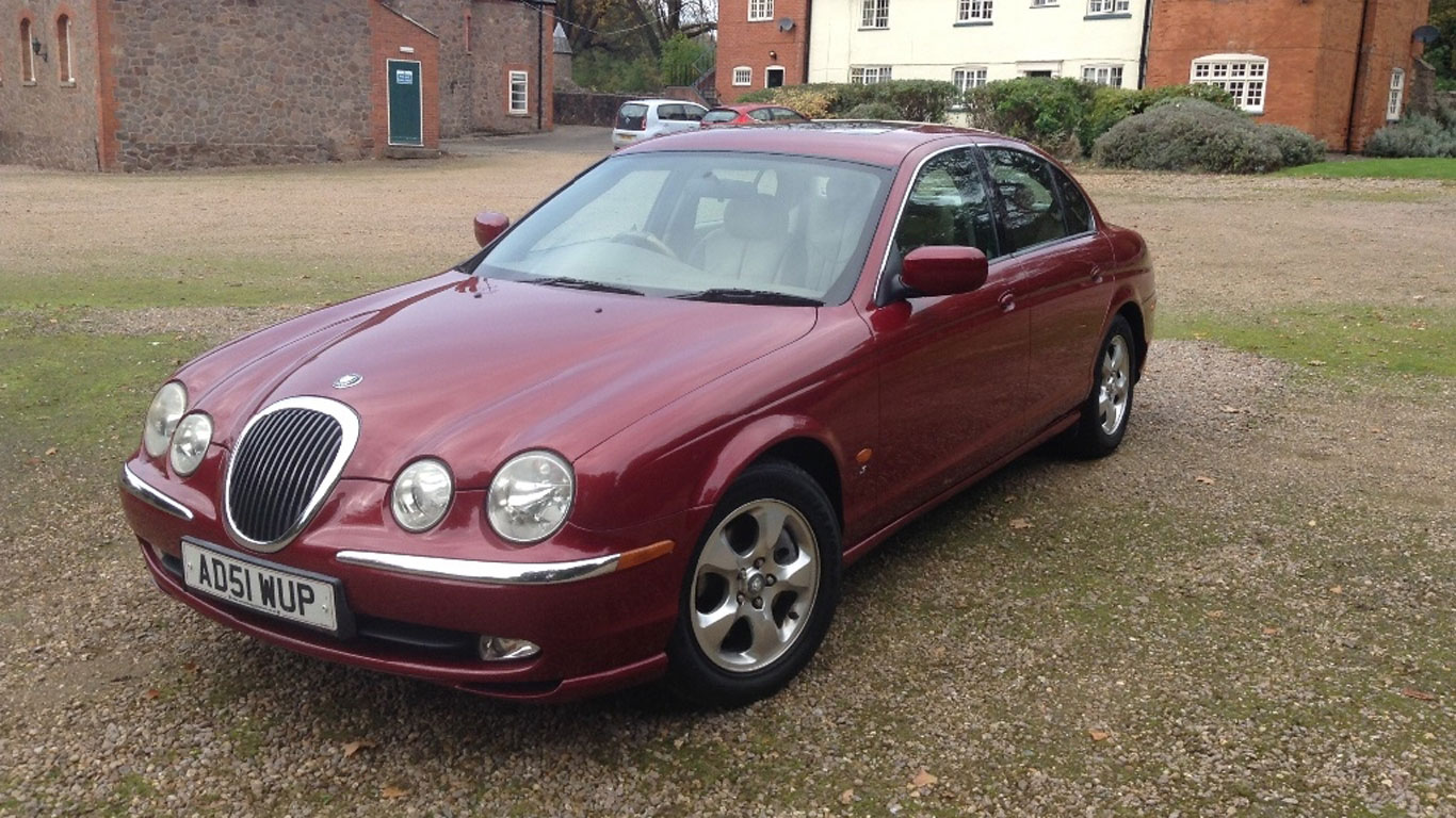 Jaguar S-Type: £1,495