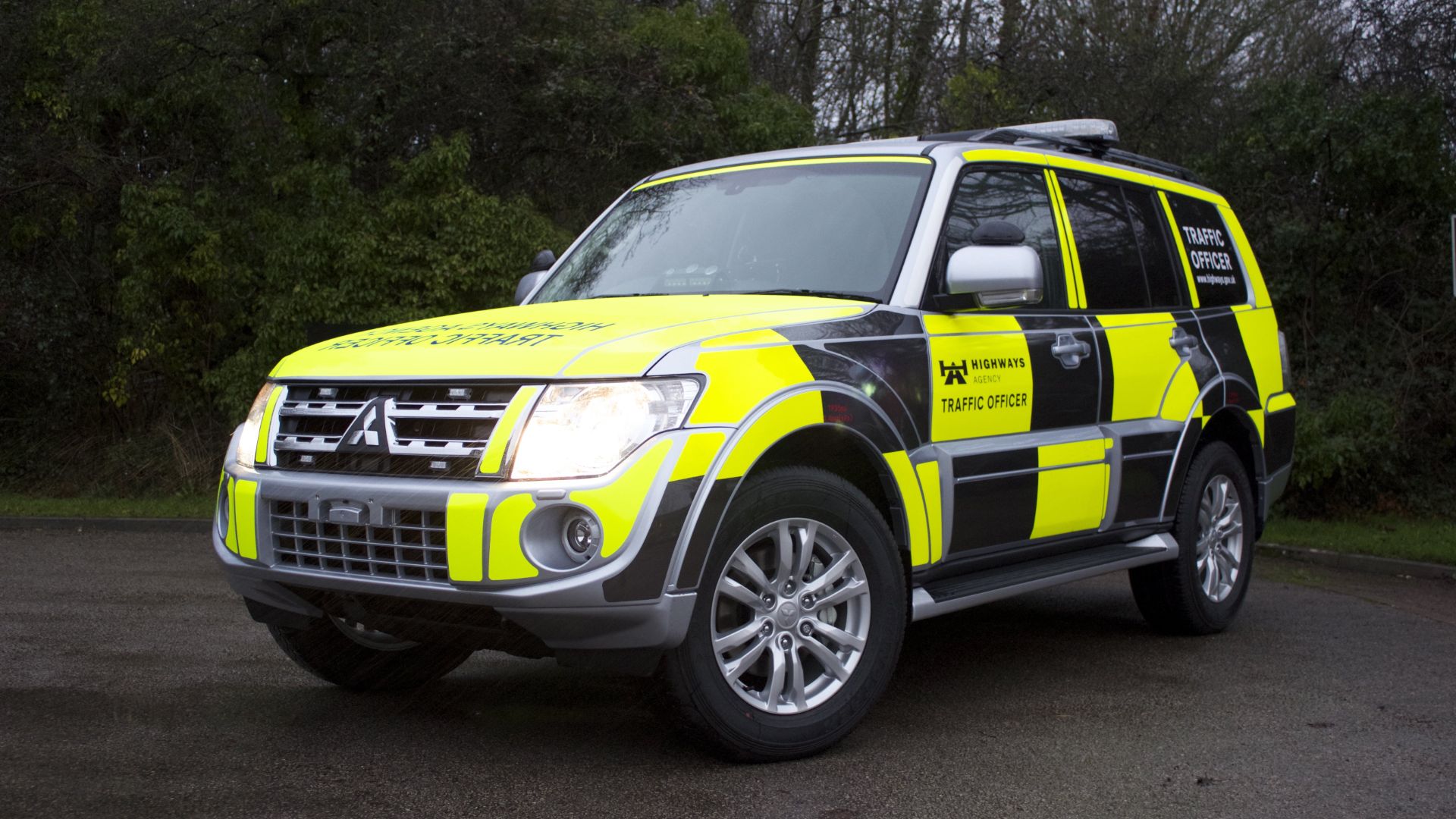 Highways Agency patrol car