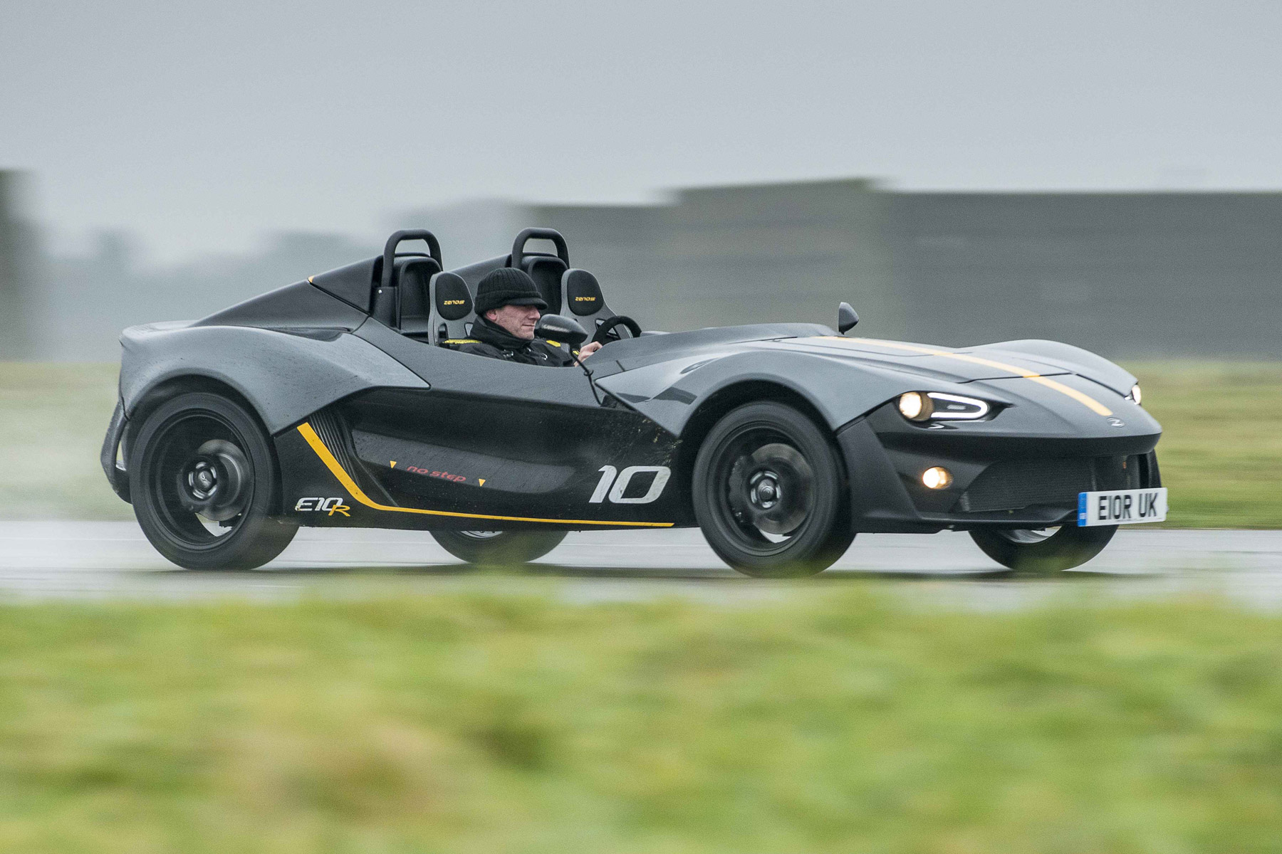 Norfolk sports car manufacturer Zenos has gone into administration