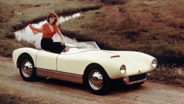 50 embarrassing car publicity photos