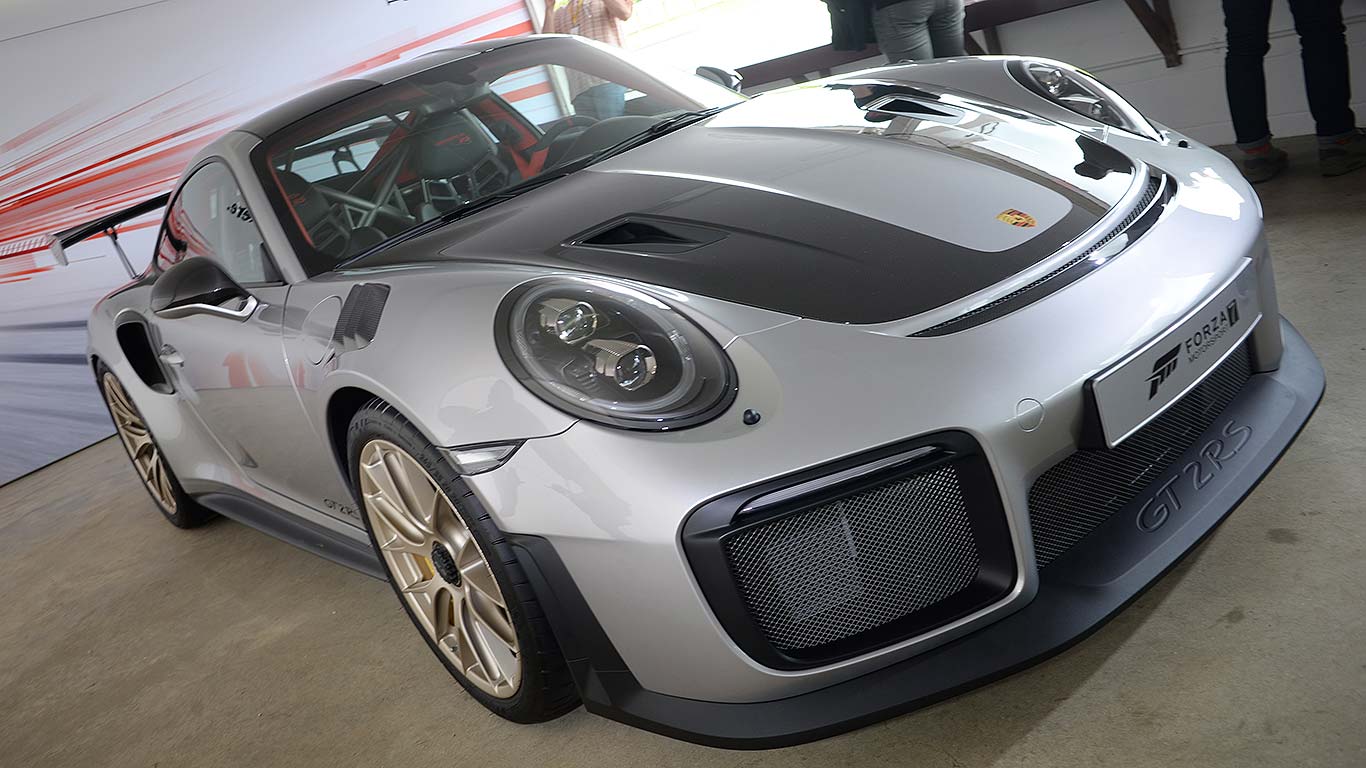 Porsche 911 GT2 RS