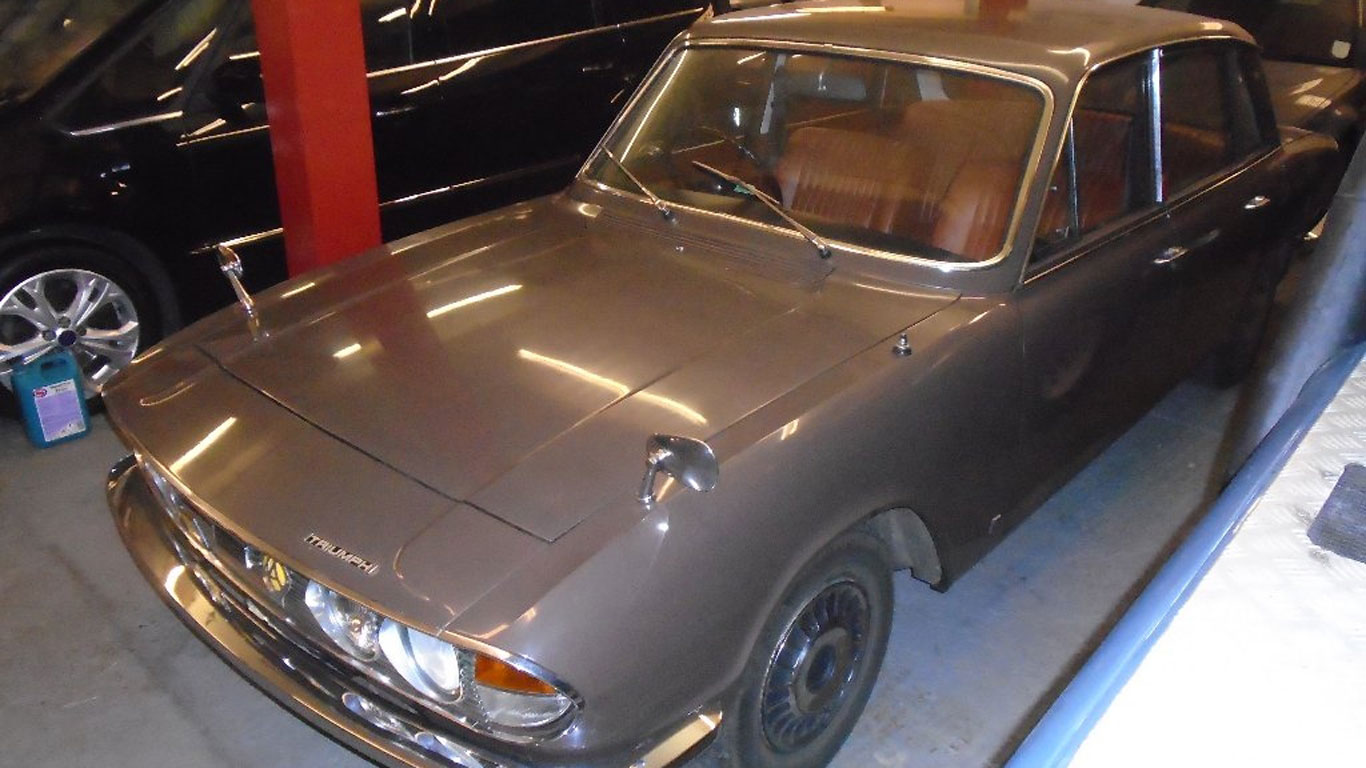 Triumph 2000: £8,000