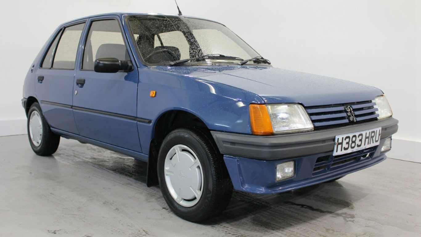 Peugeot 205 GRD: £2,989