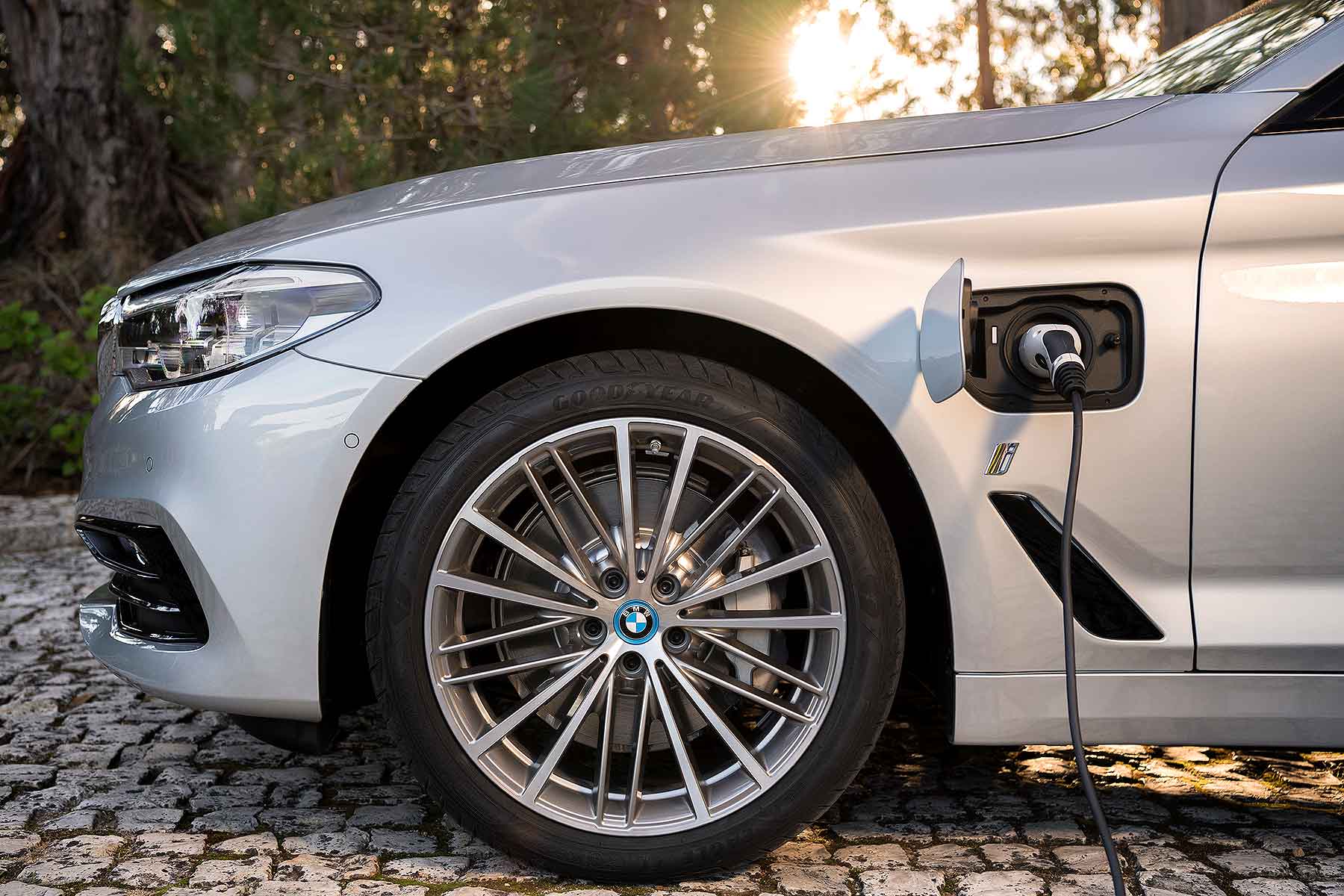 BMW electrified plug-in hybrid car