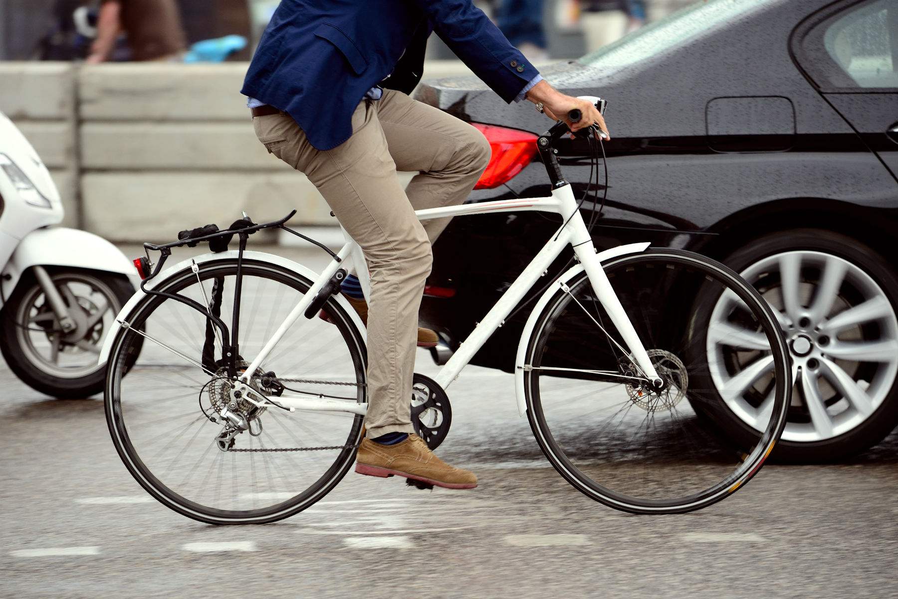 Drivers: open your door with your left hand, says cycling group