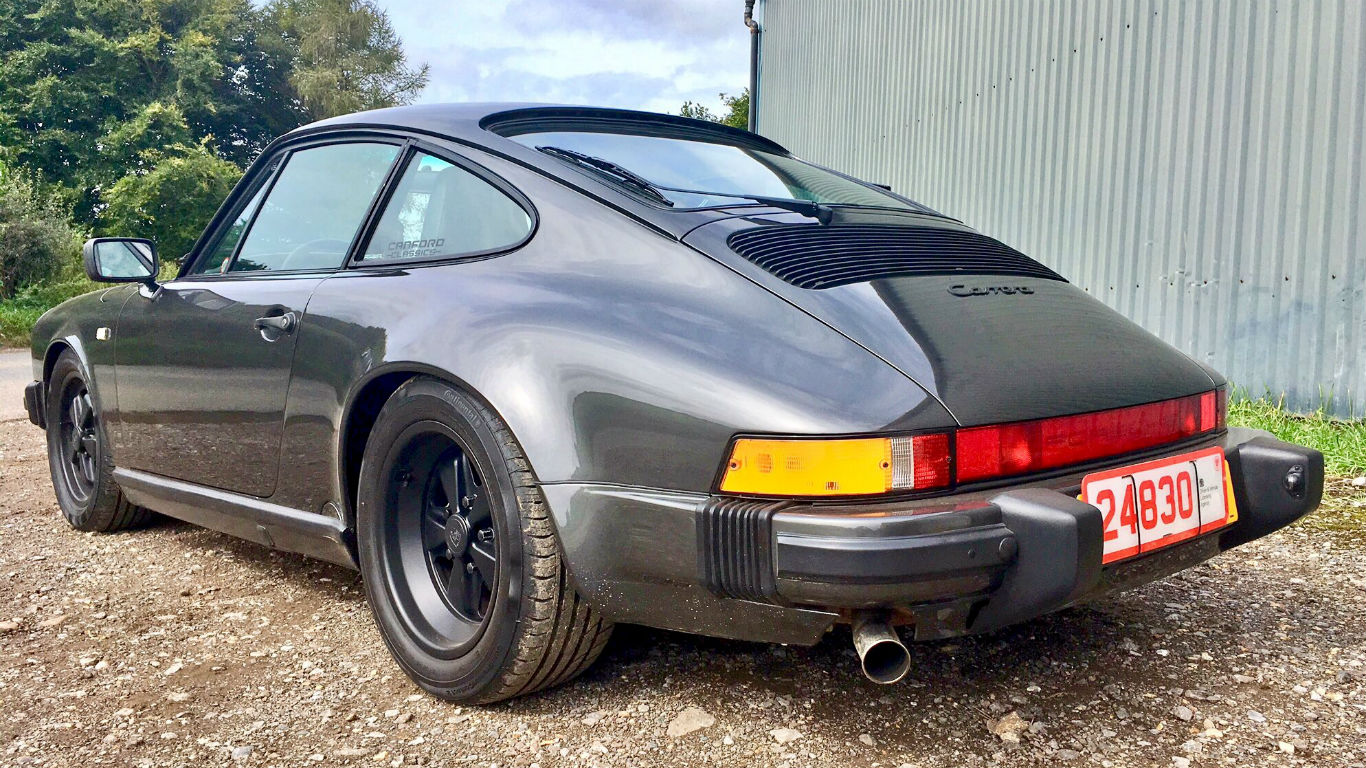 Porsche 911 Carrera 3.2