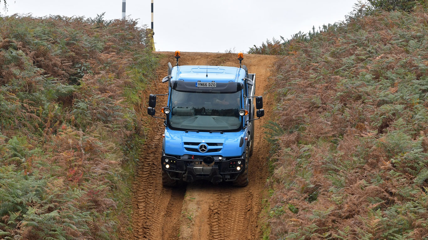 We drive the off-roader that eats Qashqais for breakfast