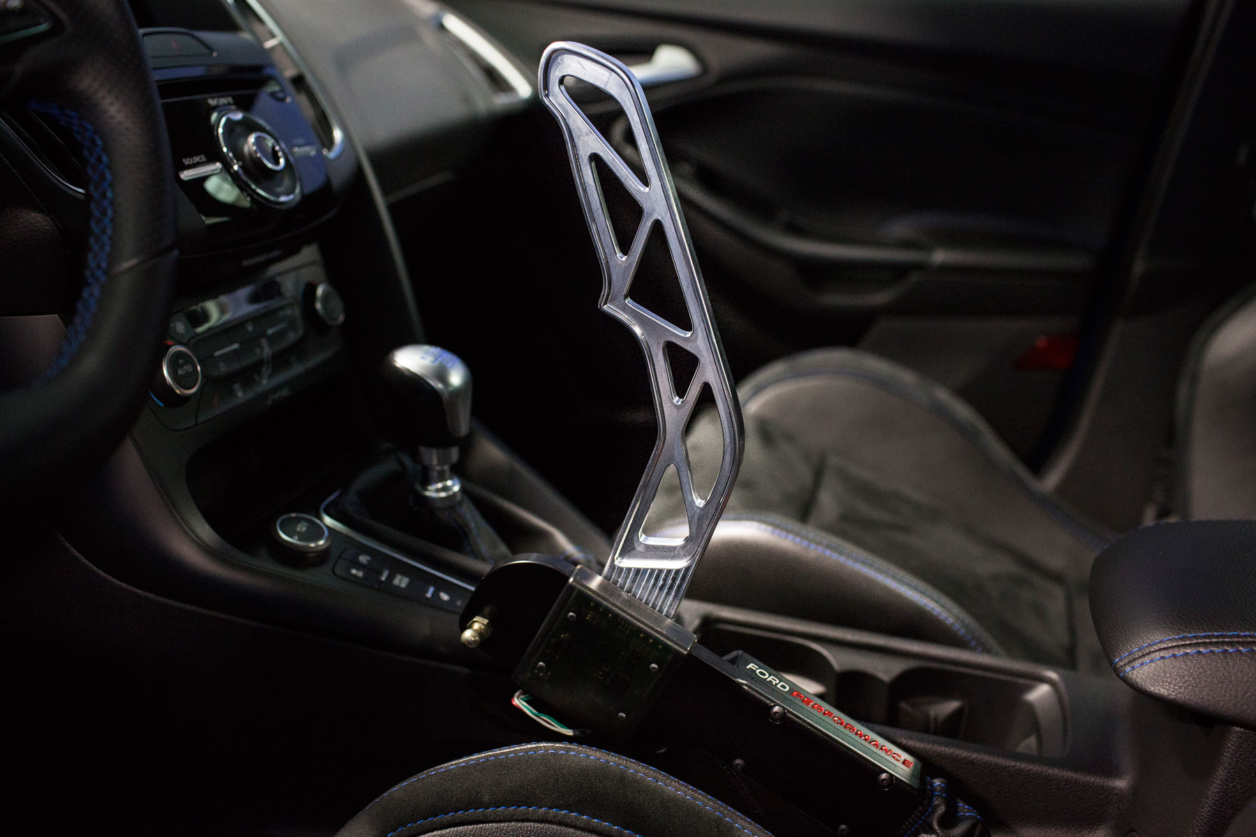 Ford Focus RS 'Drift Stick' takes handbrake turns to a whole new level