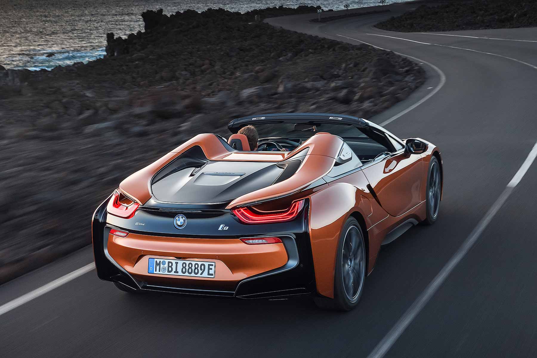 2018 BMW i8 Roadster