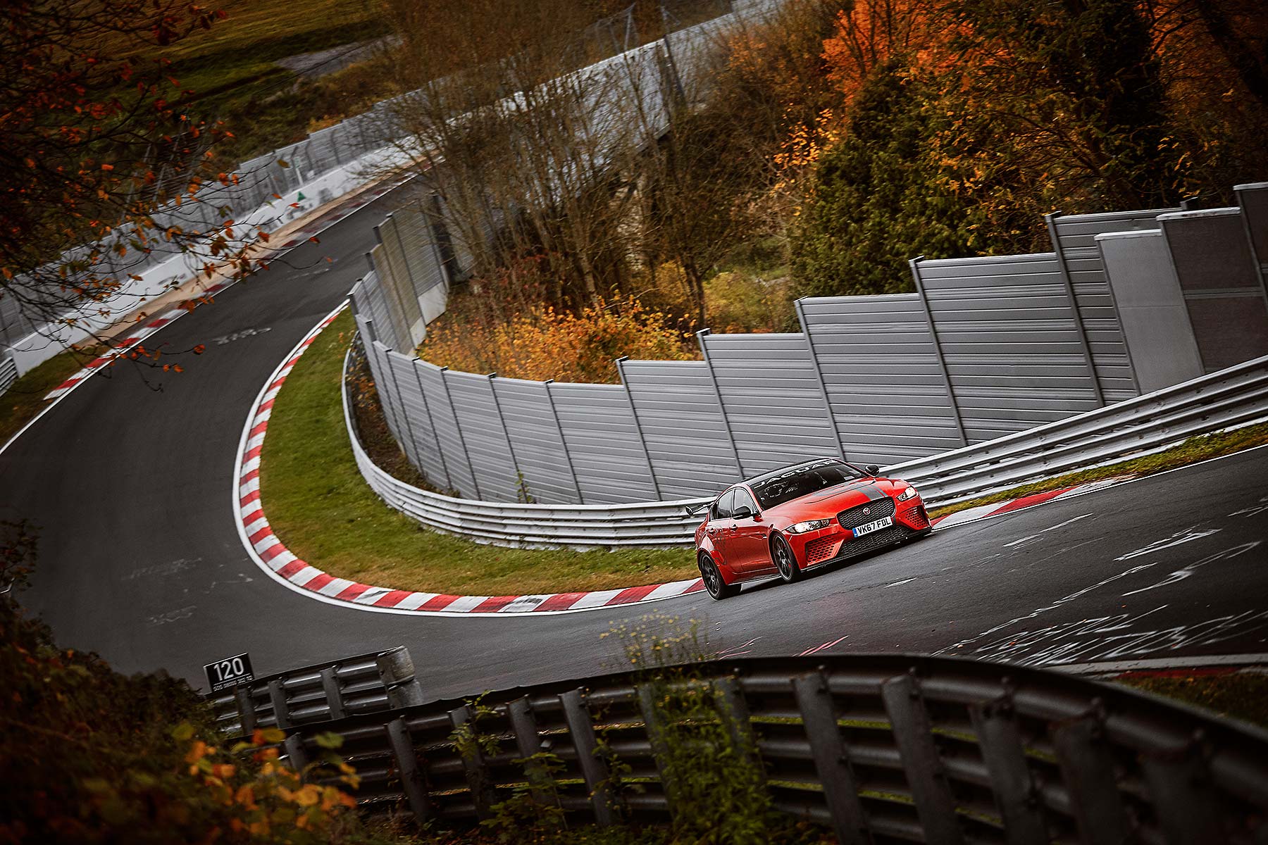 Jaguar XE SV Project 8 Nürburgring