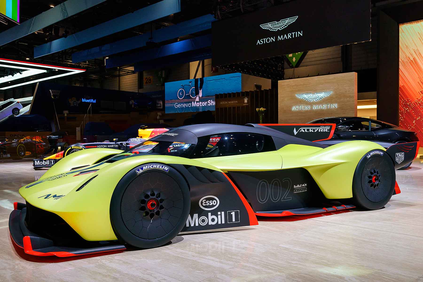 Aston Martin Valkyrie AMR Pro