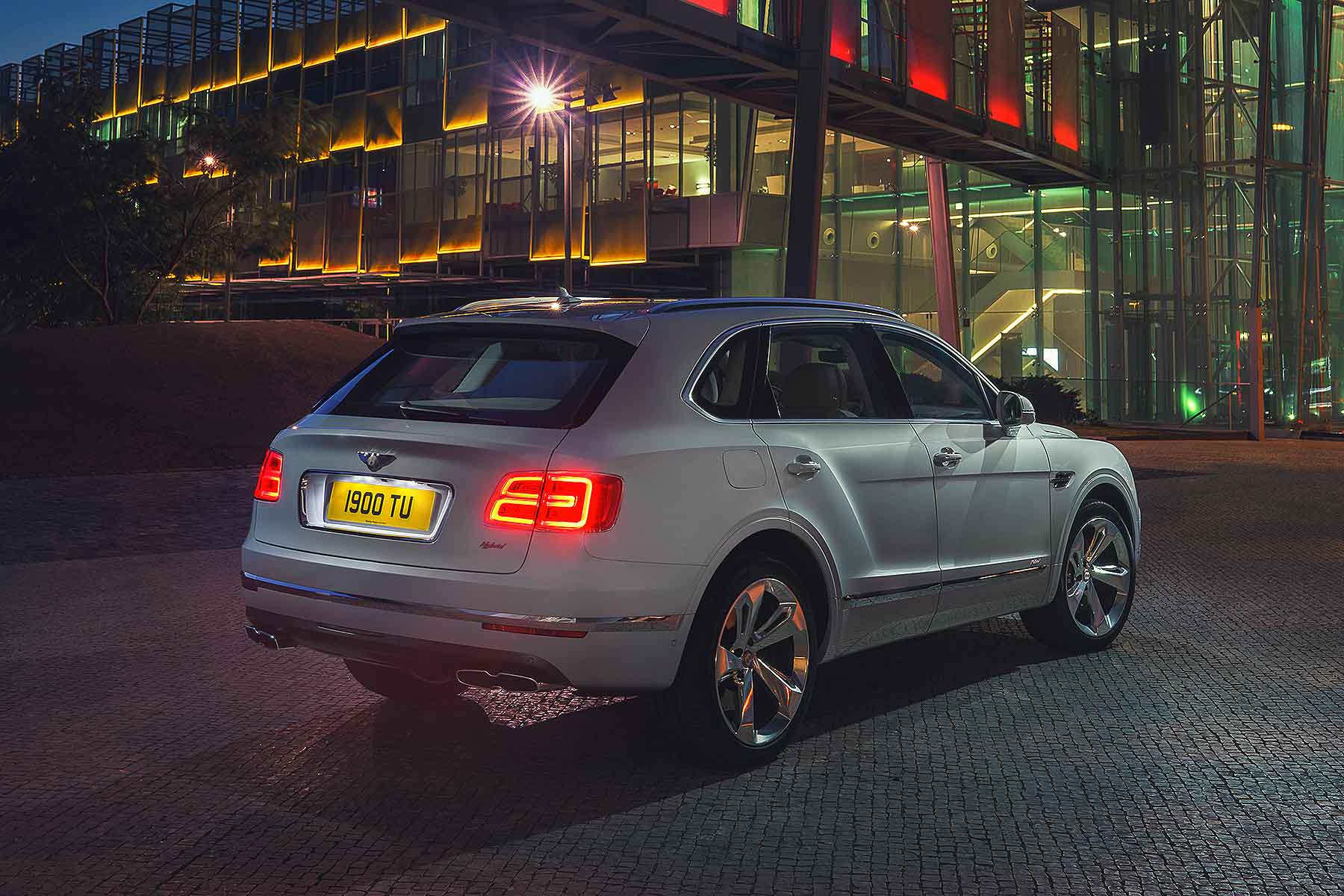 Bentley Bentayga Hybrid