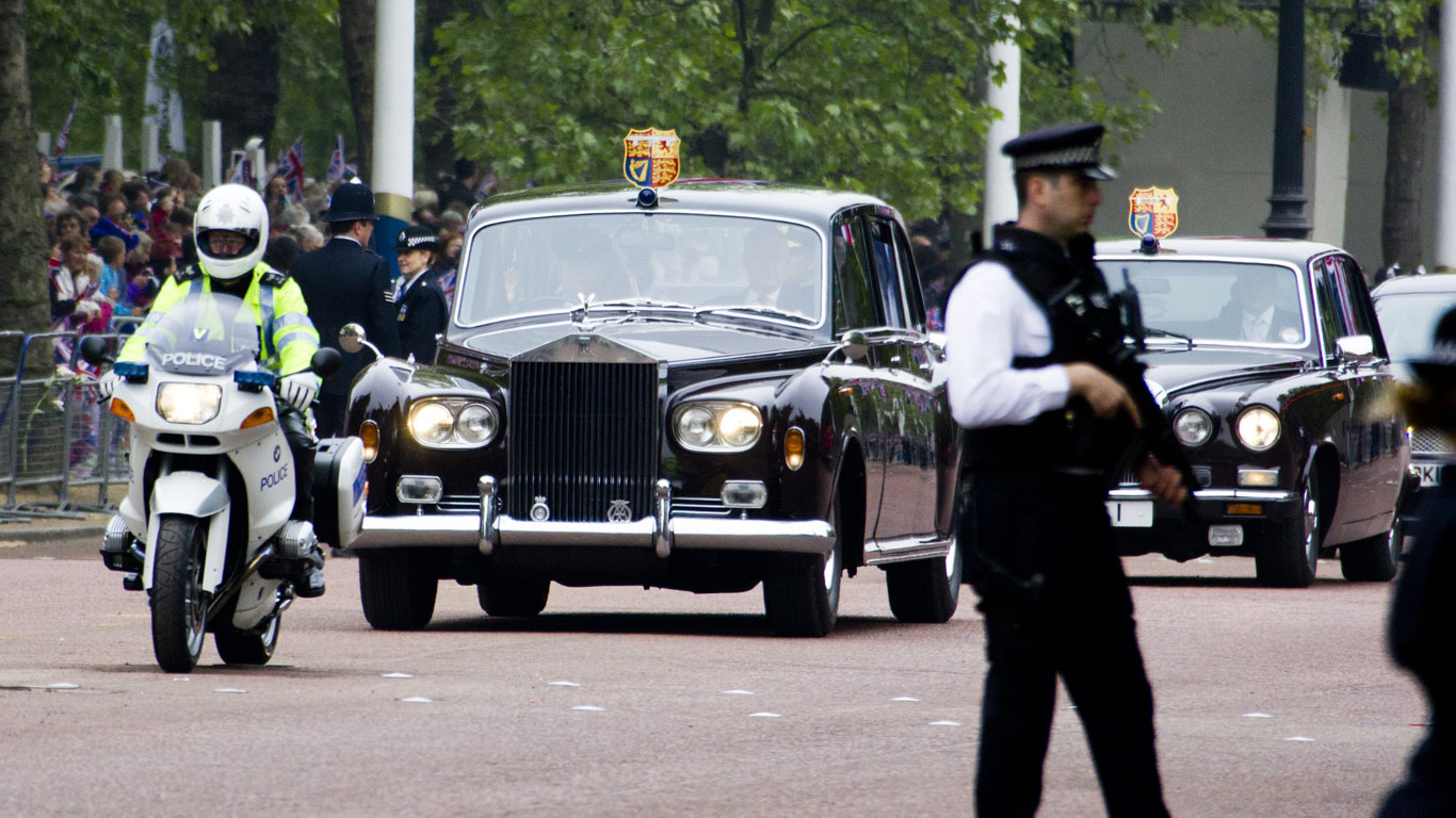 Royal wedding cars of the world