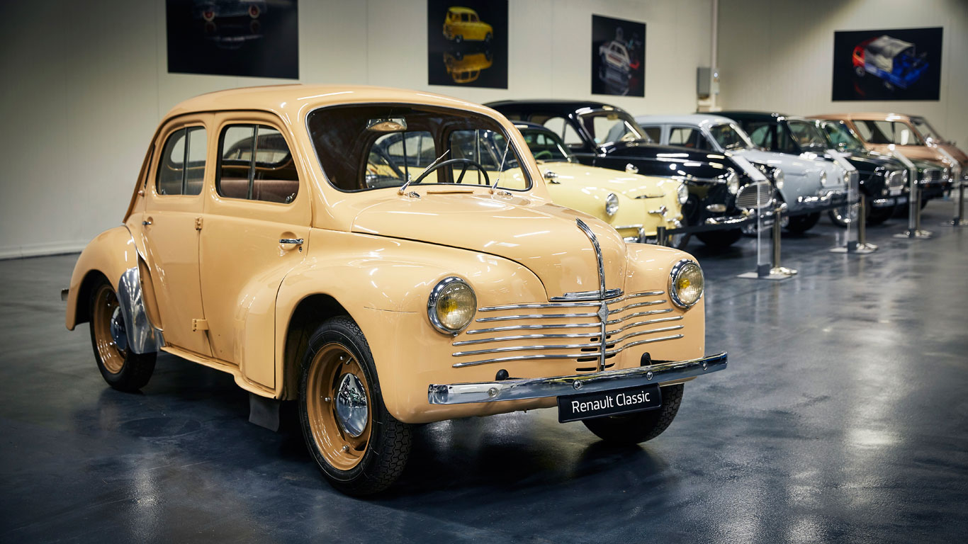 Renault 4CV