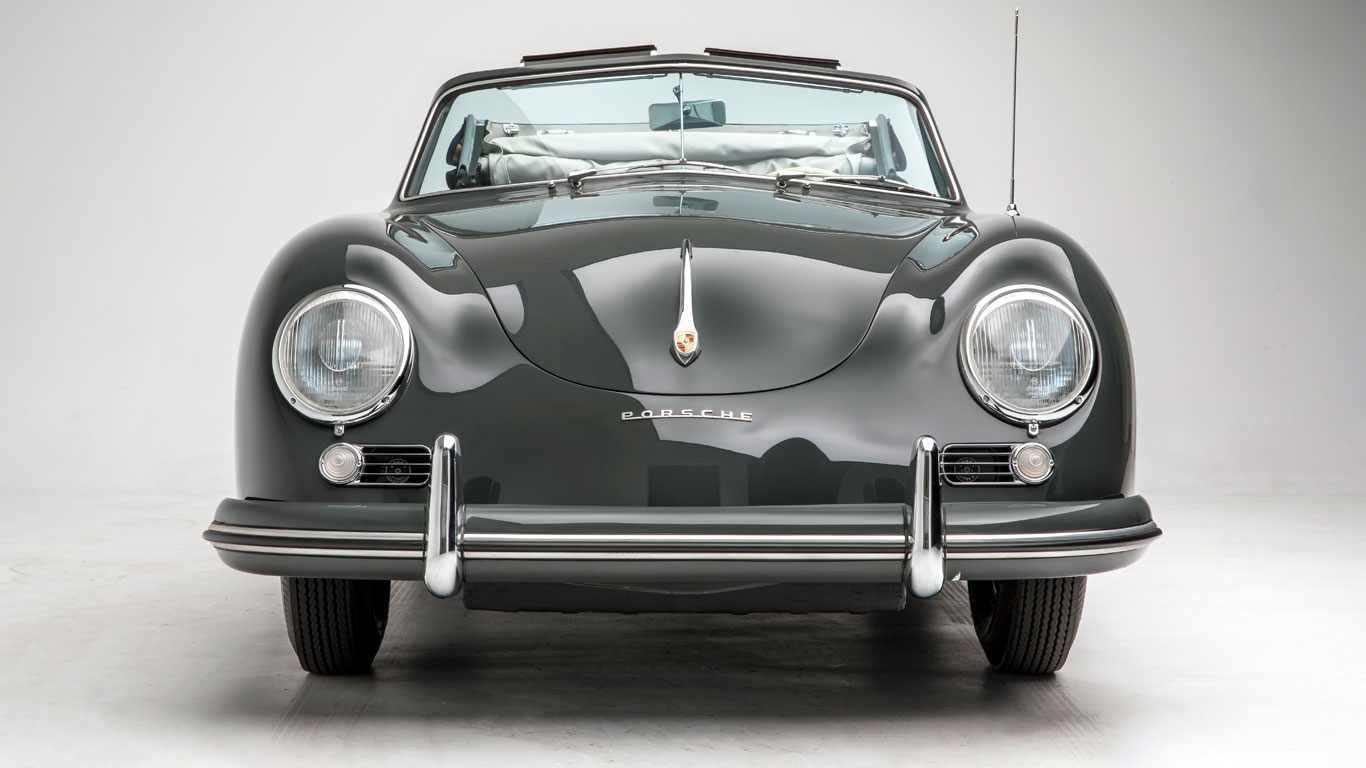 Porsche Passion: an incredible sports car collection