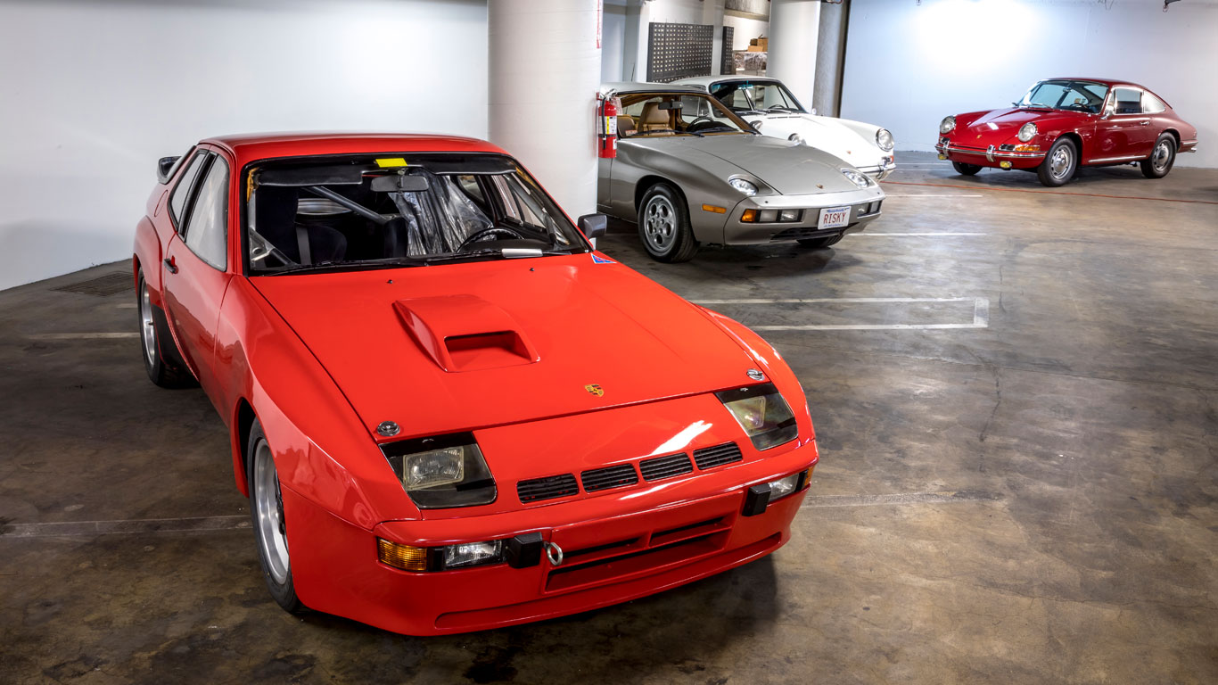 Porsche Passion: an incredible sports car collection