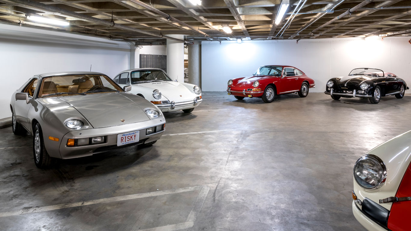 Porsche Passion: an incredible sports car collection