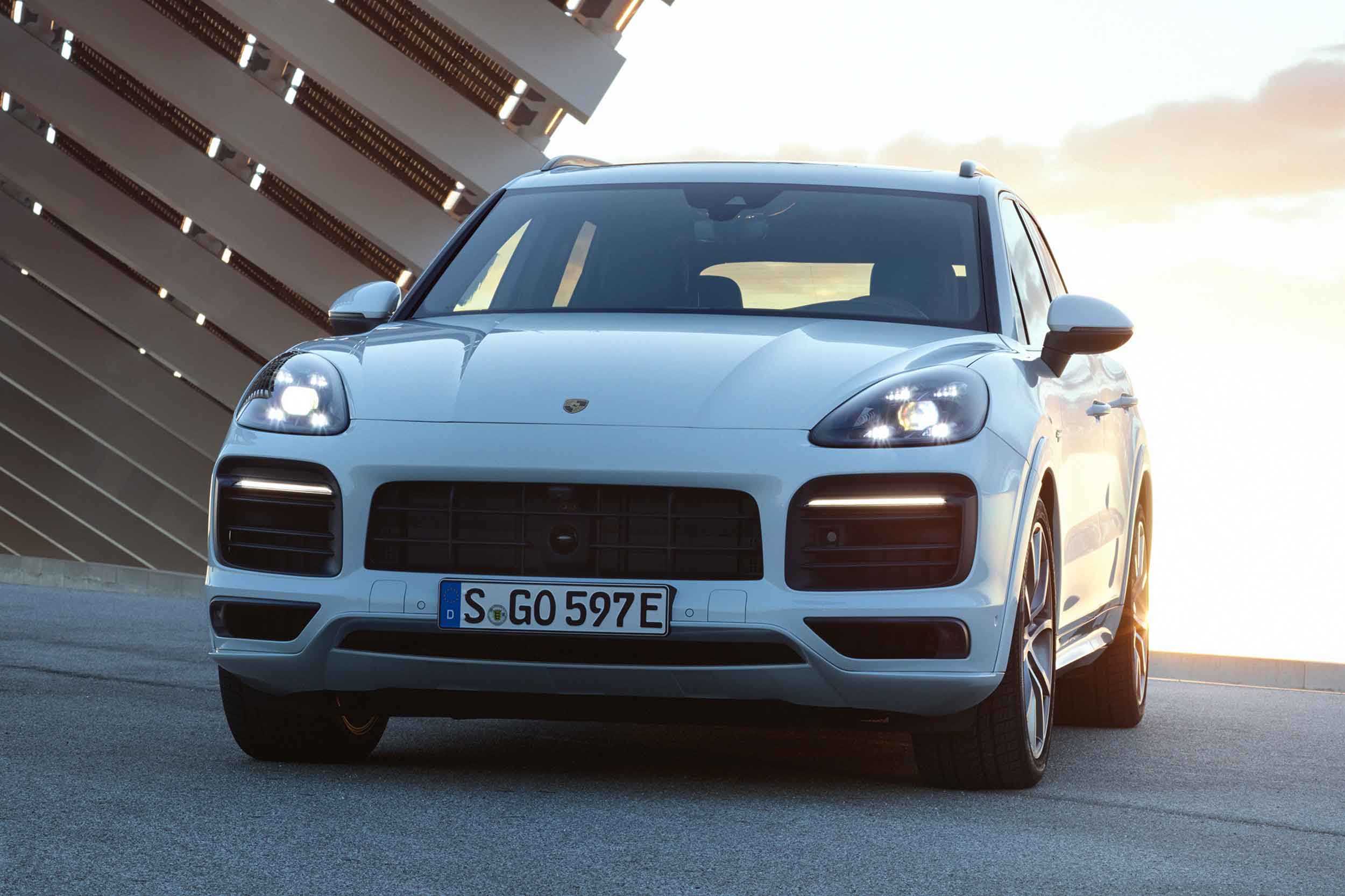 2018 Porsche Cayenne E-Hybrid