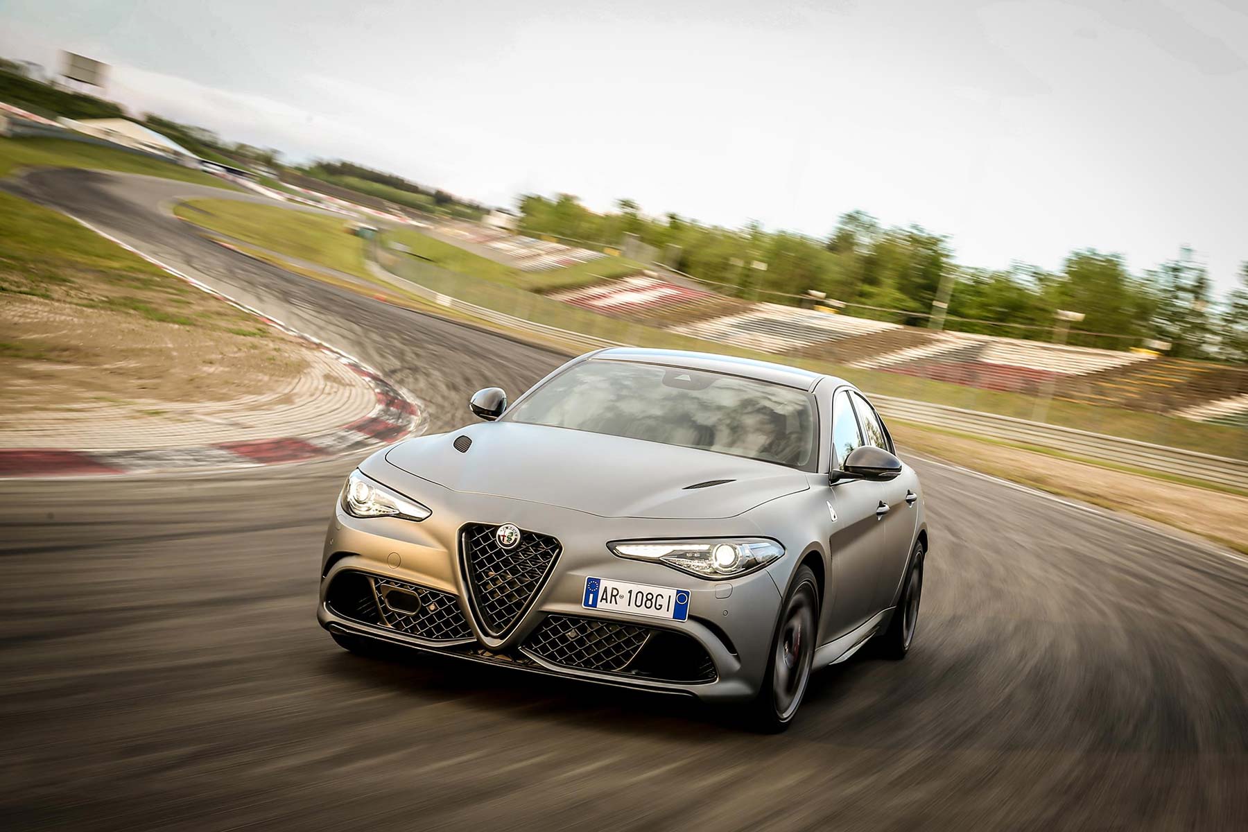 Alfa Romeo Giulia Quadrifoglio NRING Edition