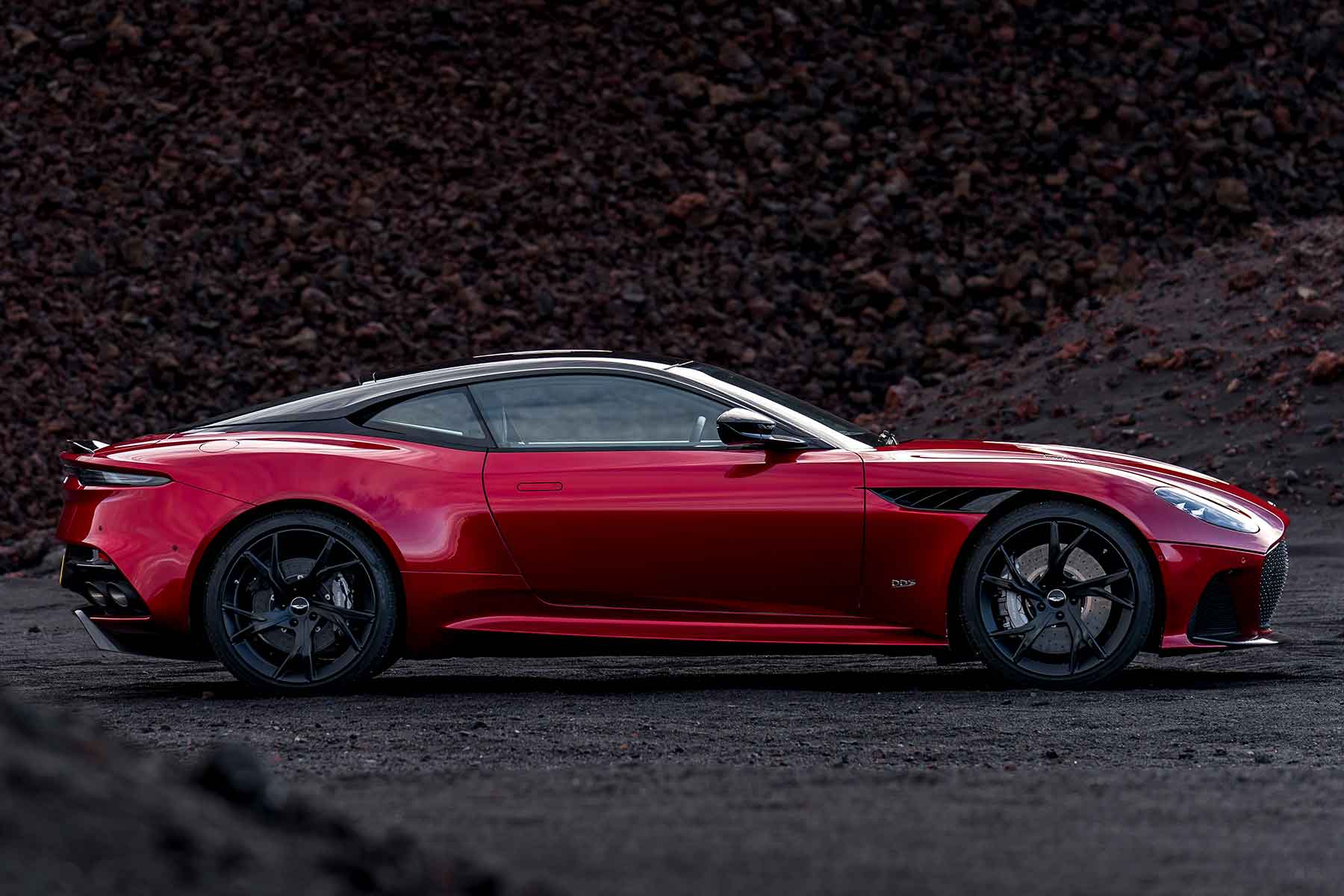 Aston Martin DBS Superleggera