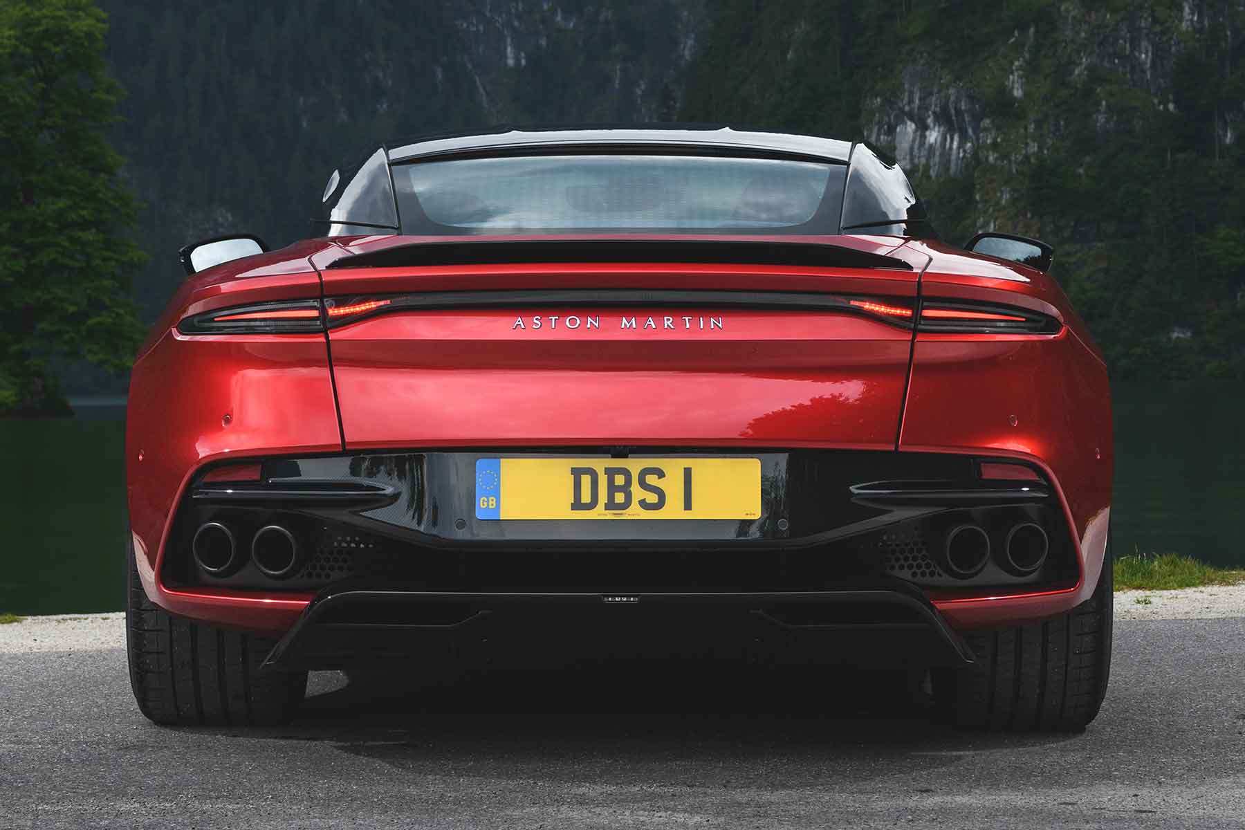 Aston Martin DBS Superleggera