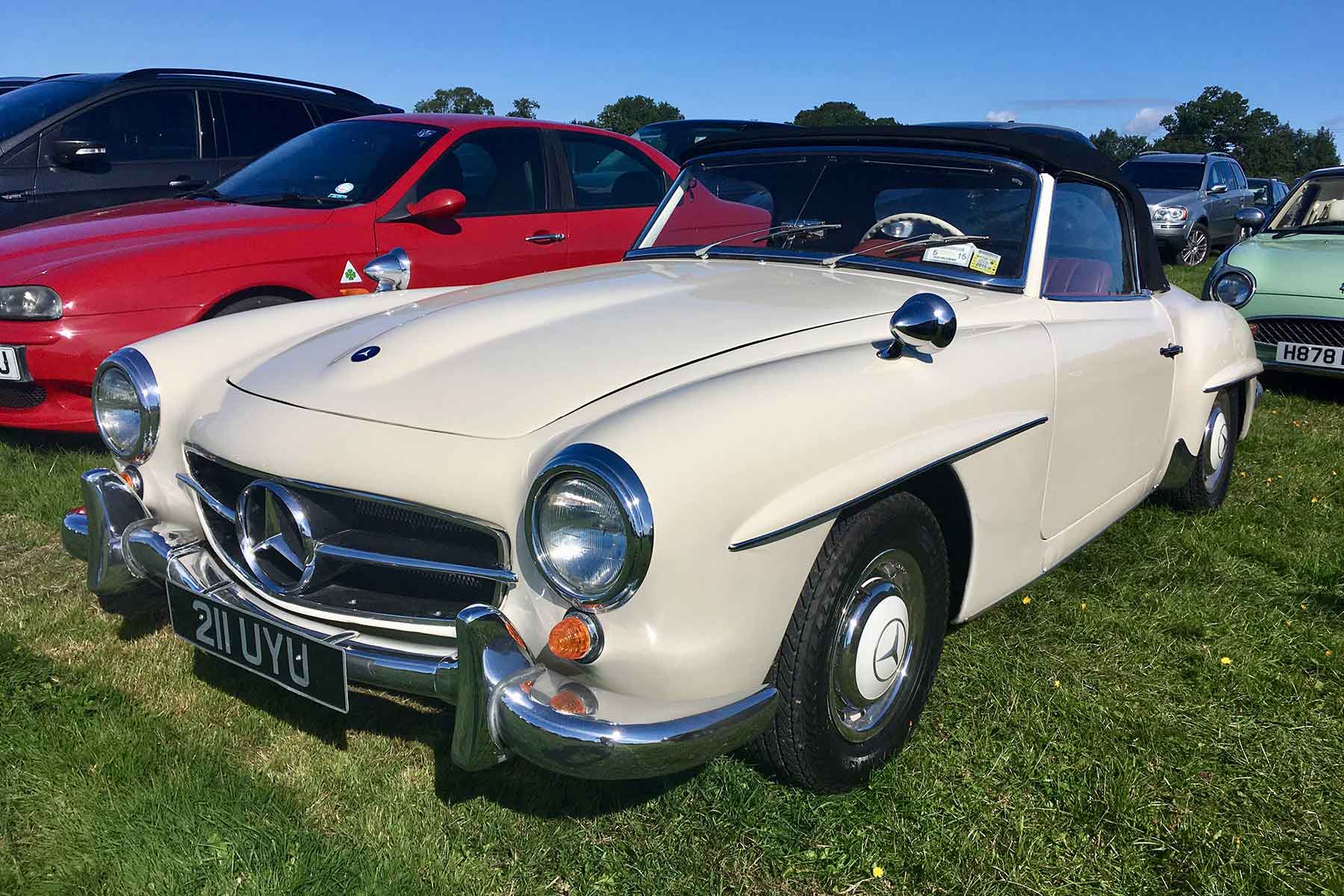 Amazing cars of the Goodwood Revival car park