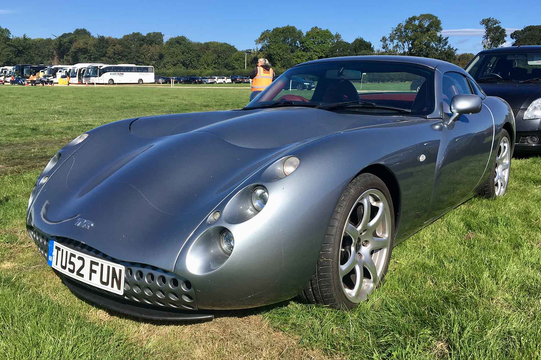 Amazing cars of the Goodwood Revival car park