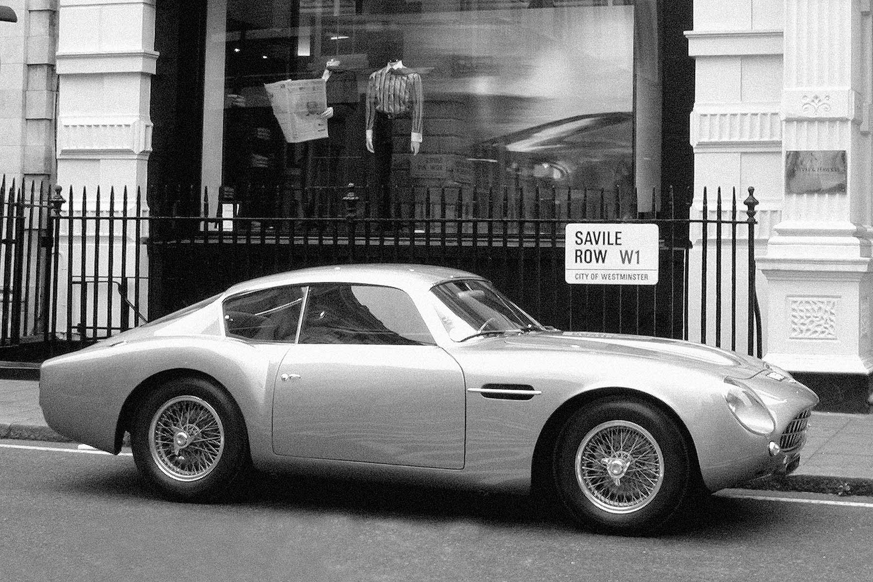 Aston Martin DB4 GT Zagato Continuation