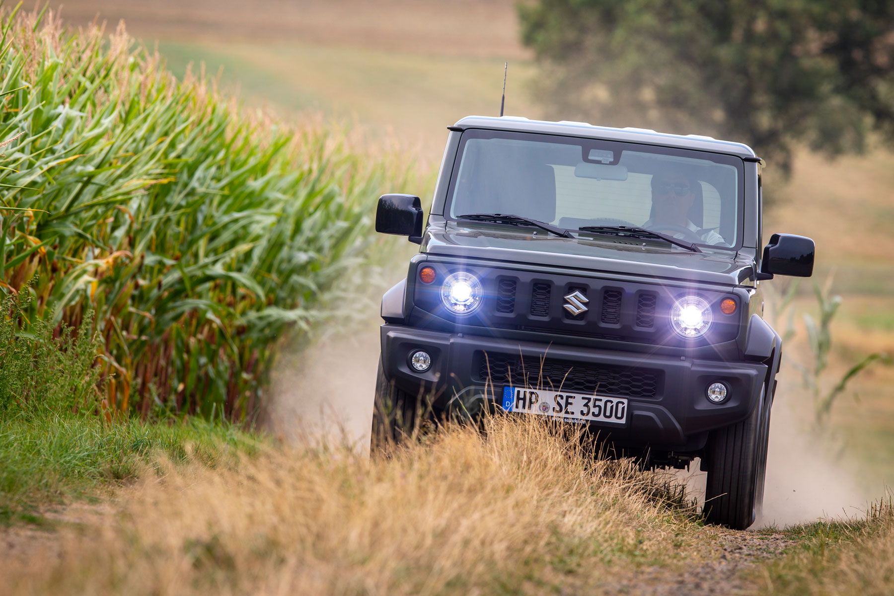 Suzuki Jimny on track