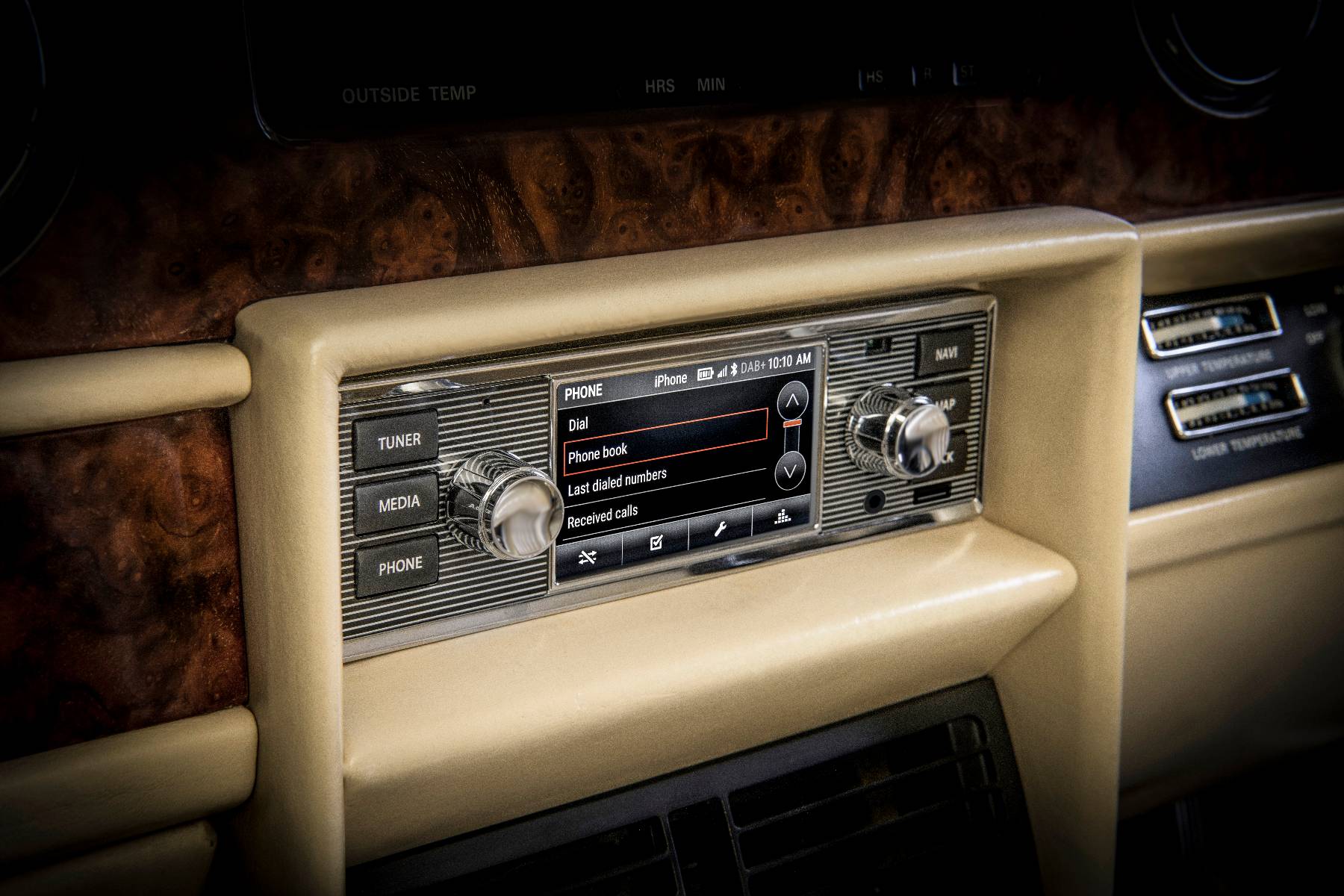 JLR classic infotainment