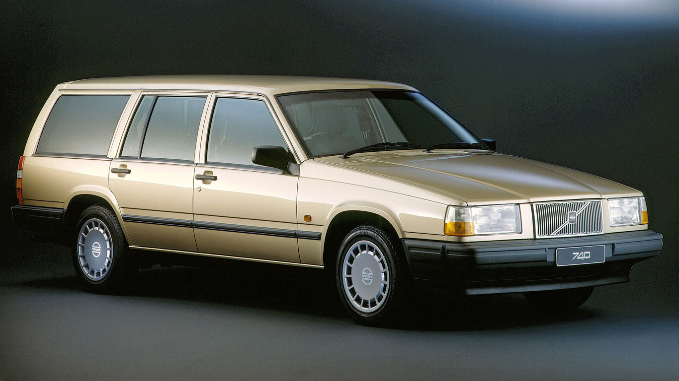 History of Volvo estates