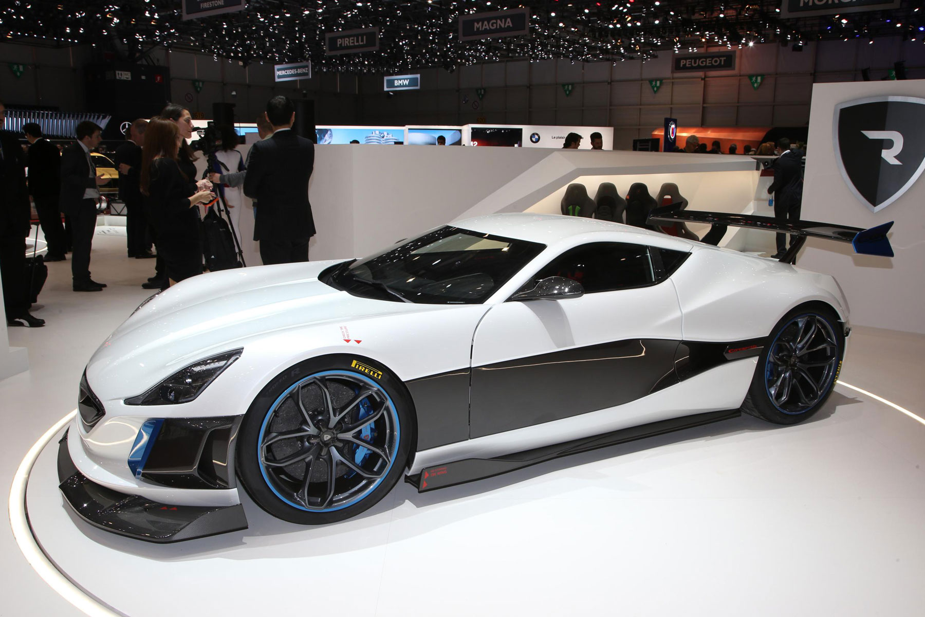 Rimac Concept One – 2.5 seconds