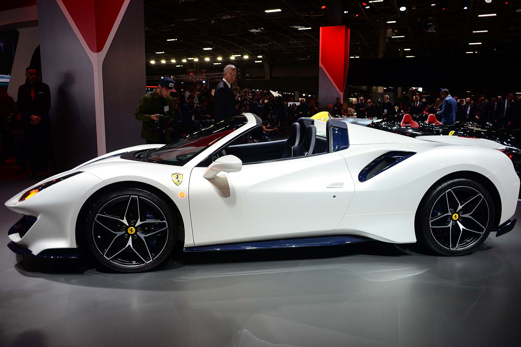 Ferrari 488 Pista Spider European debut