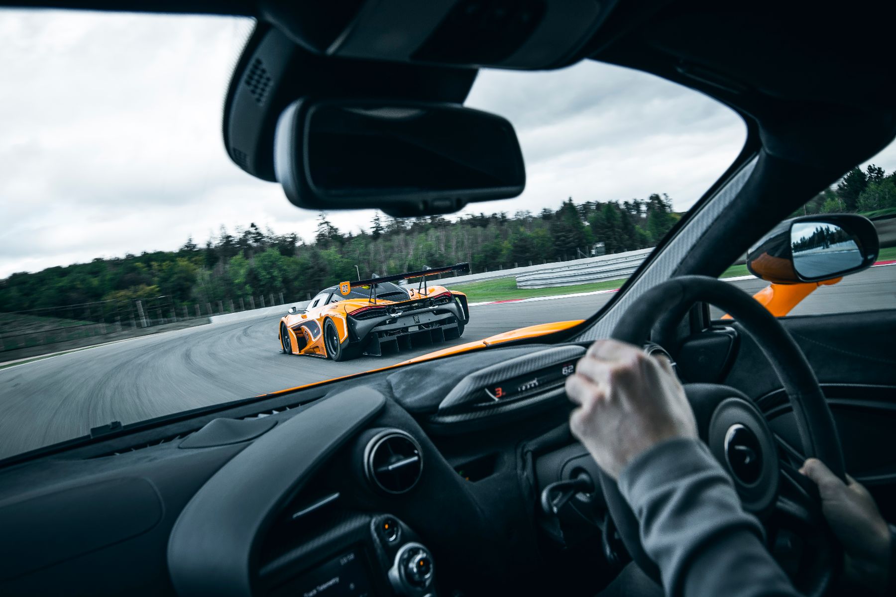 McLaren 720S Track Pack