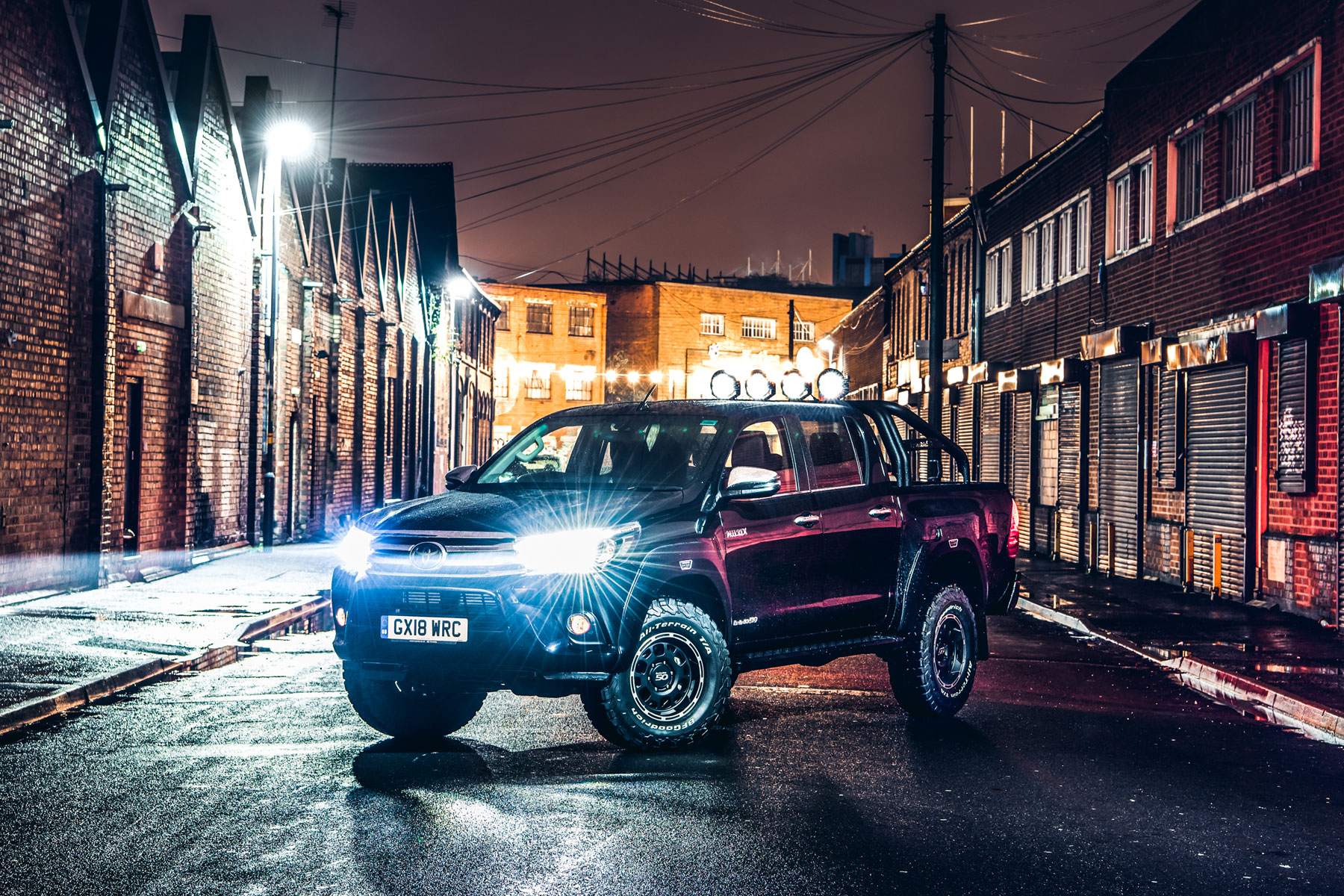 Toyota Hilux Invincible 50