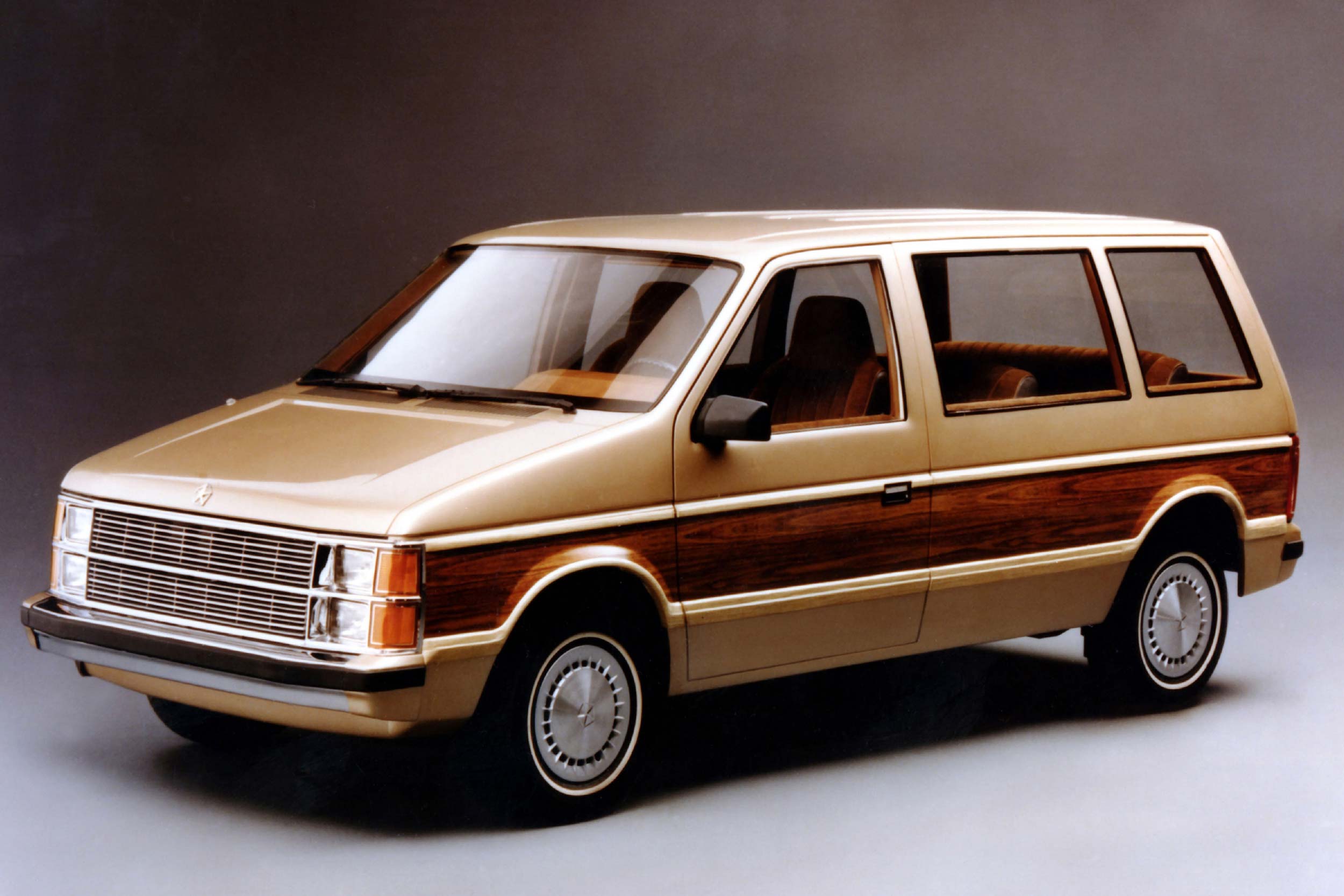 Plymouth Voyager